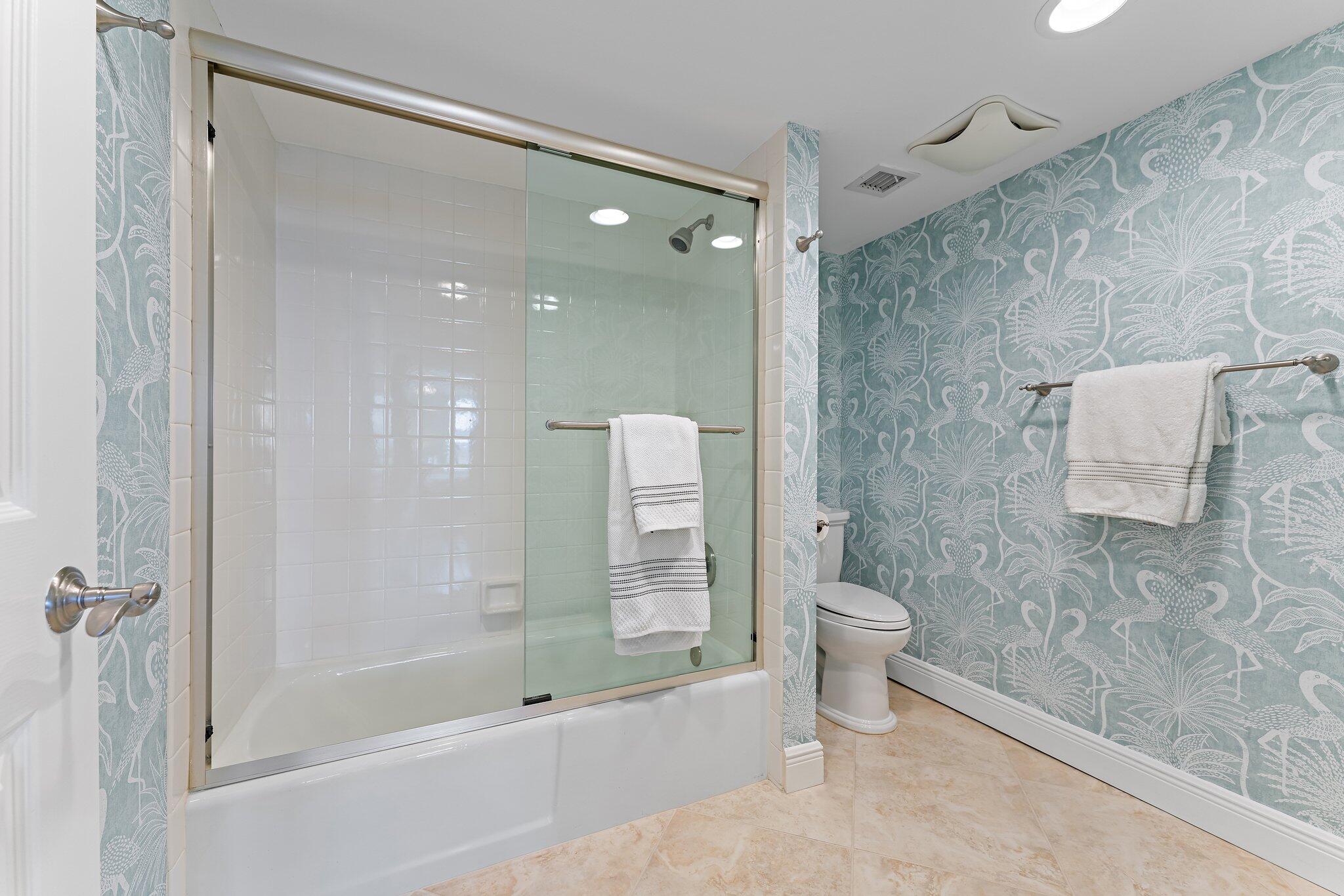 19670 Beach Road B303