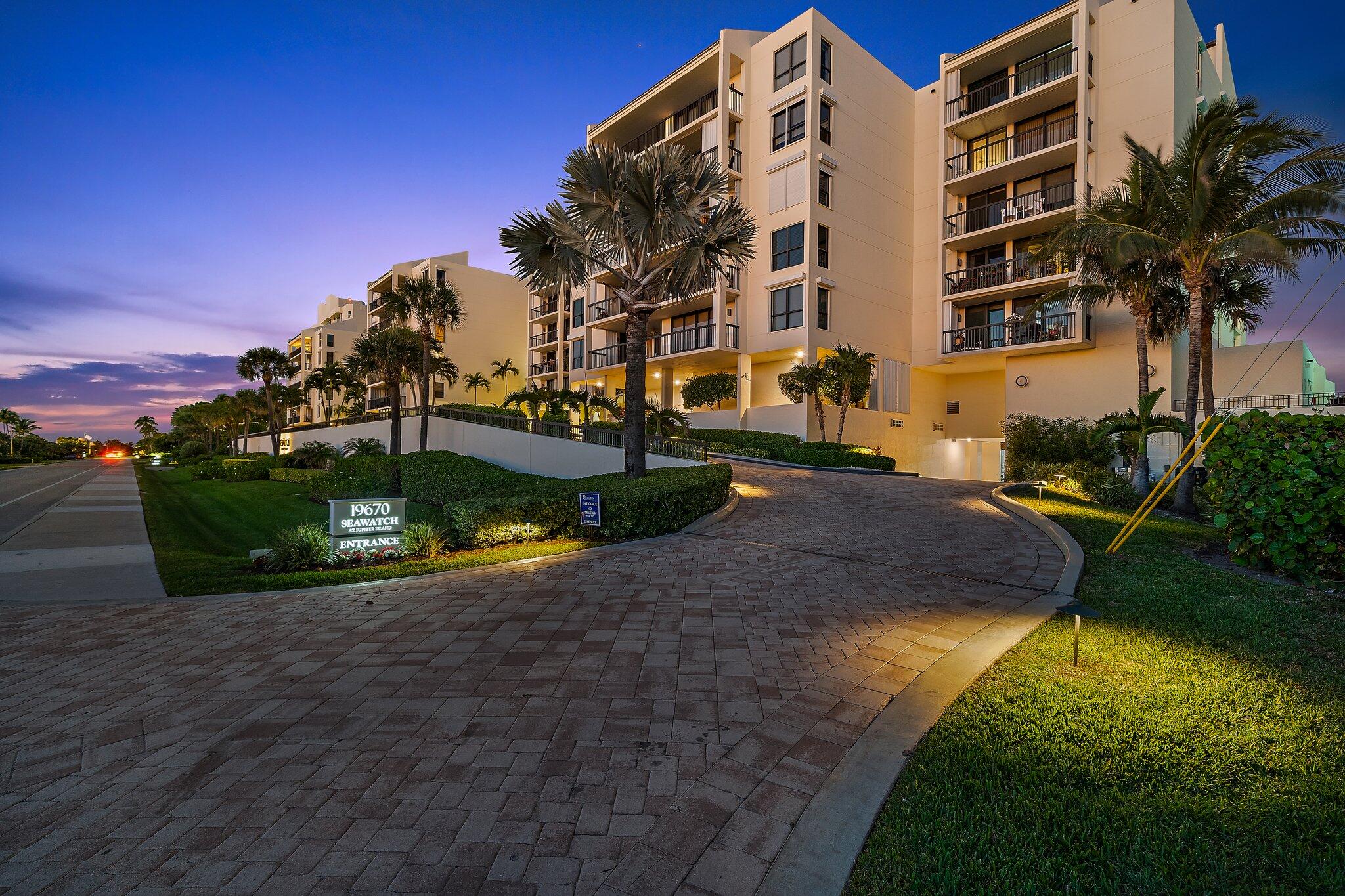 19670 Beach Road B303