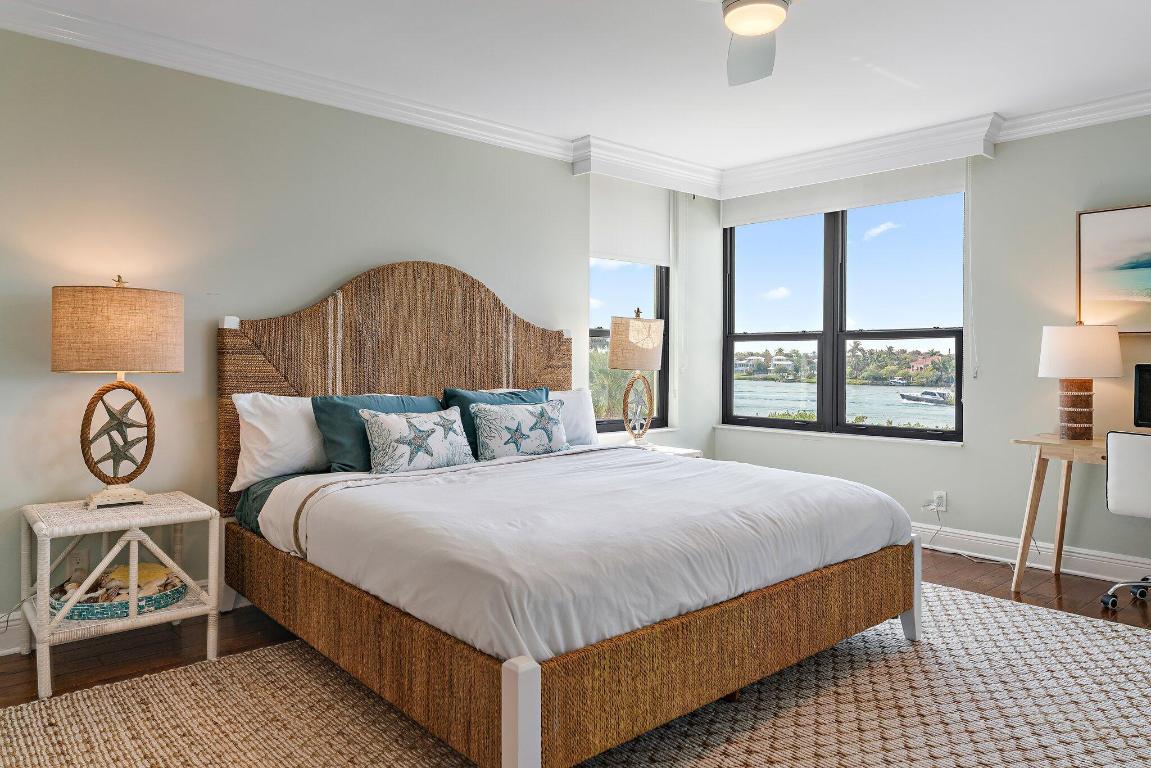 19670 Beach Road B303