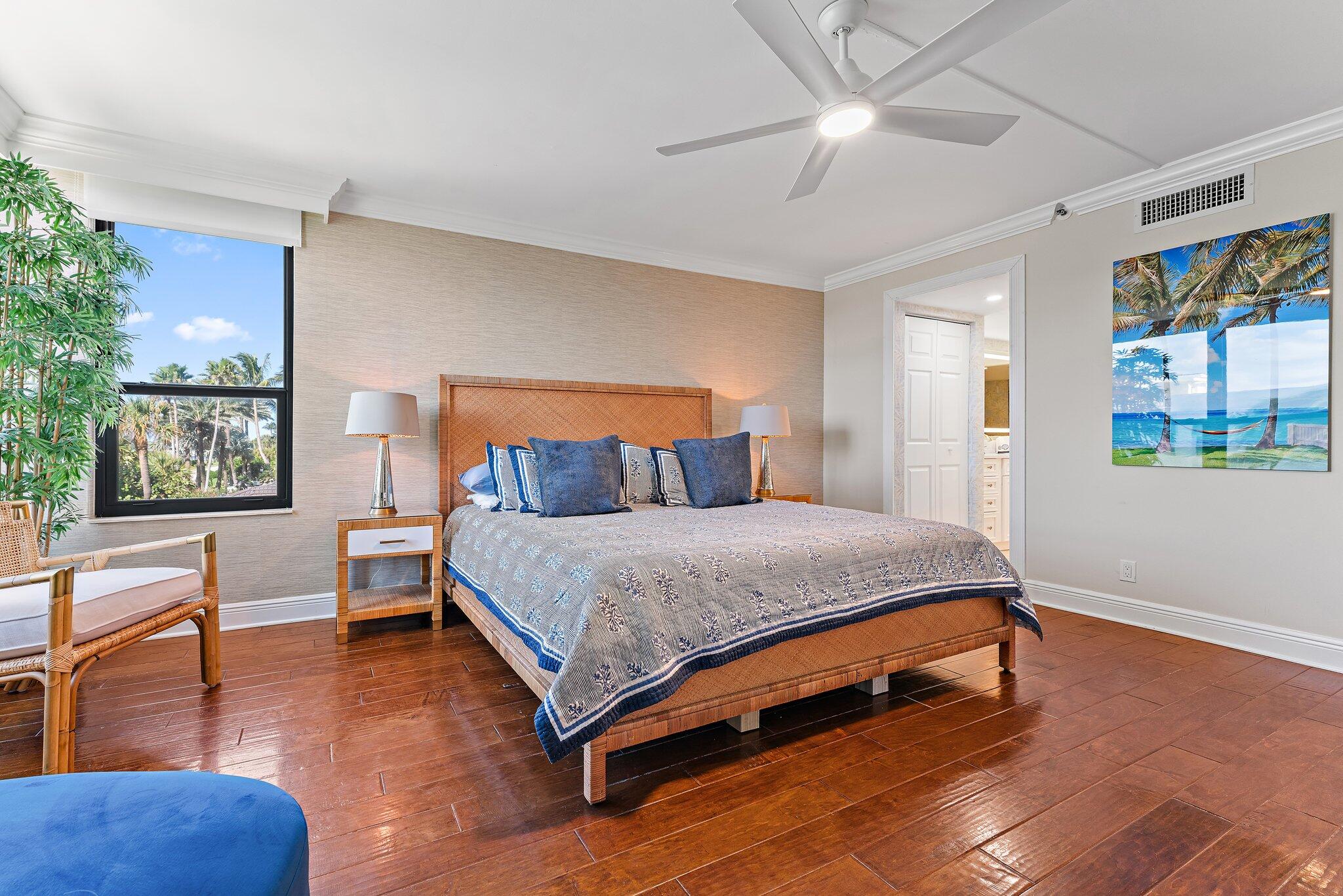 19670 Beach Road B303