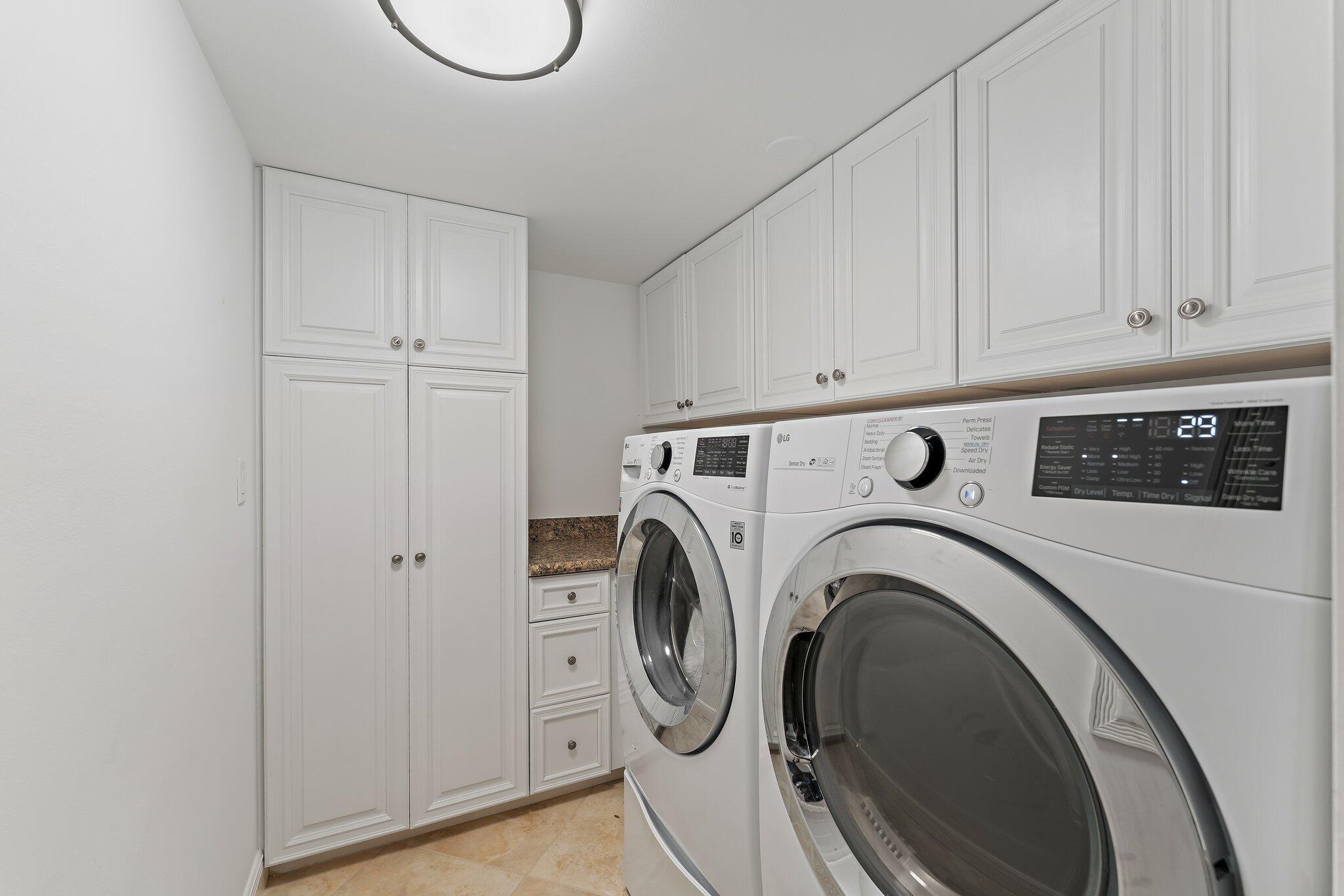 19670 Beach Road B303