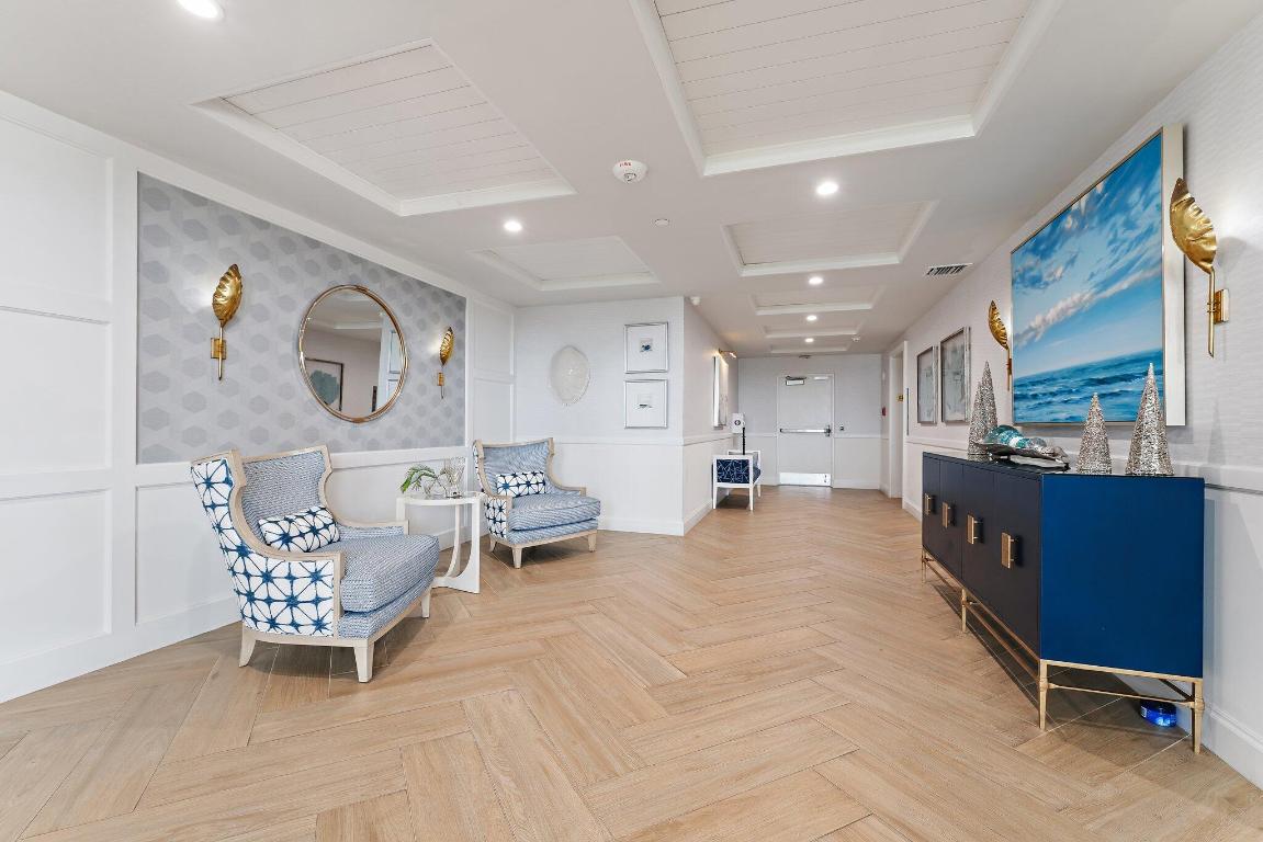 19670 Beach Road B303