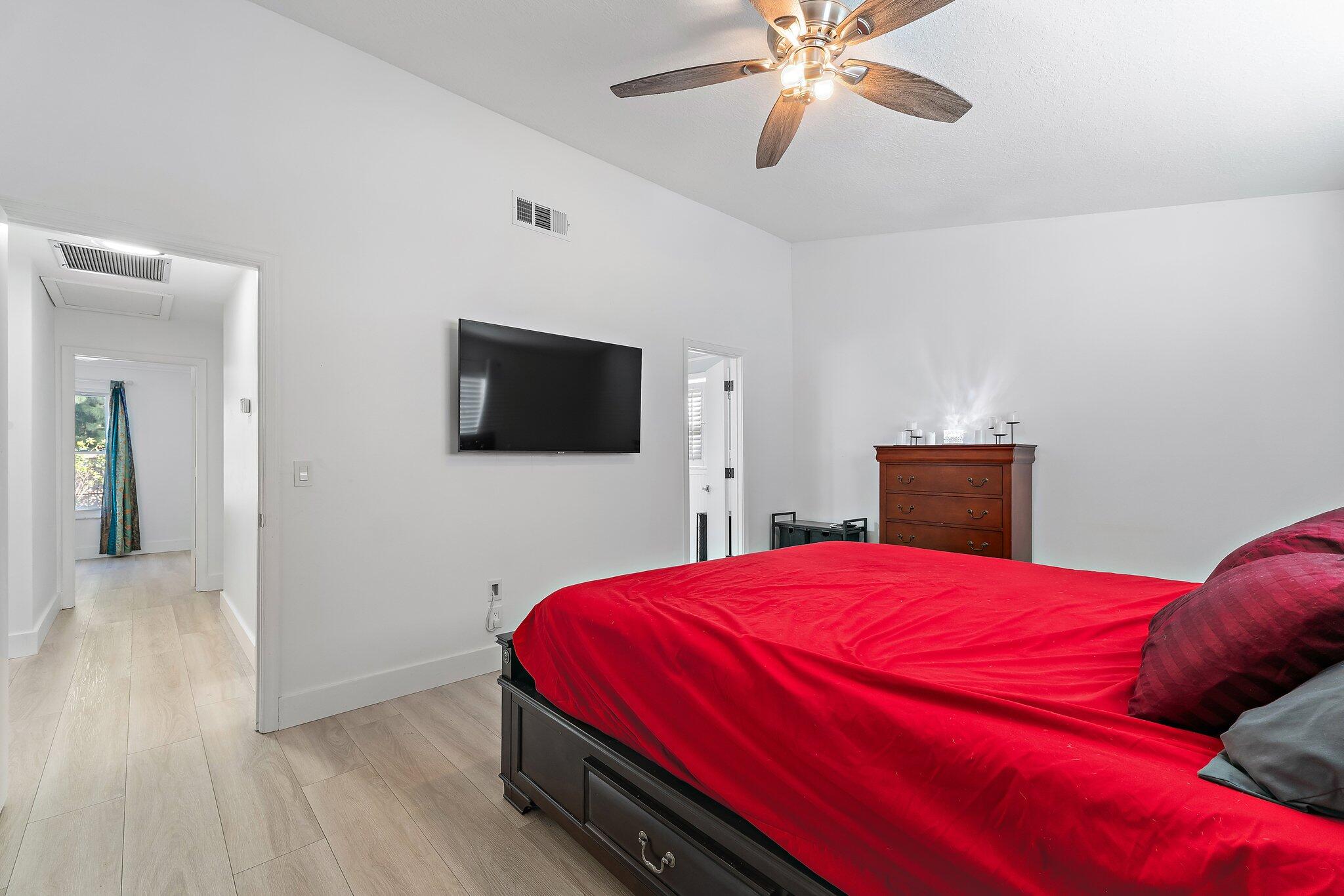 162 Greentree Circle