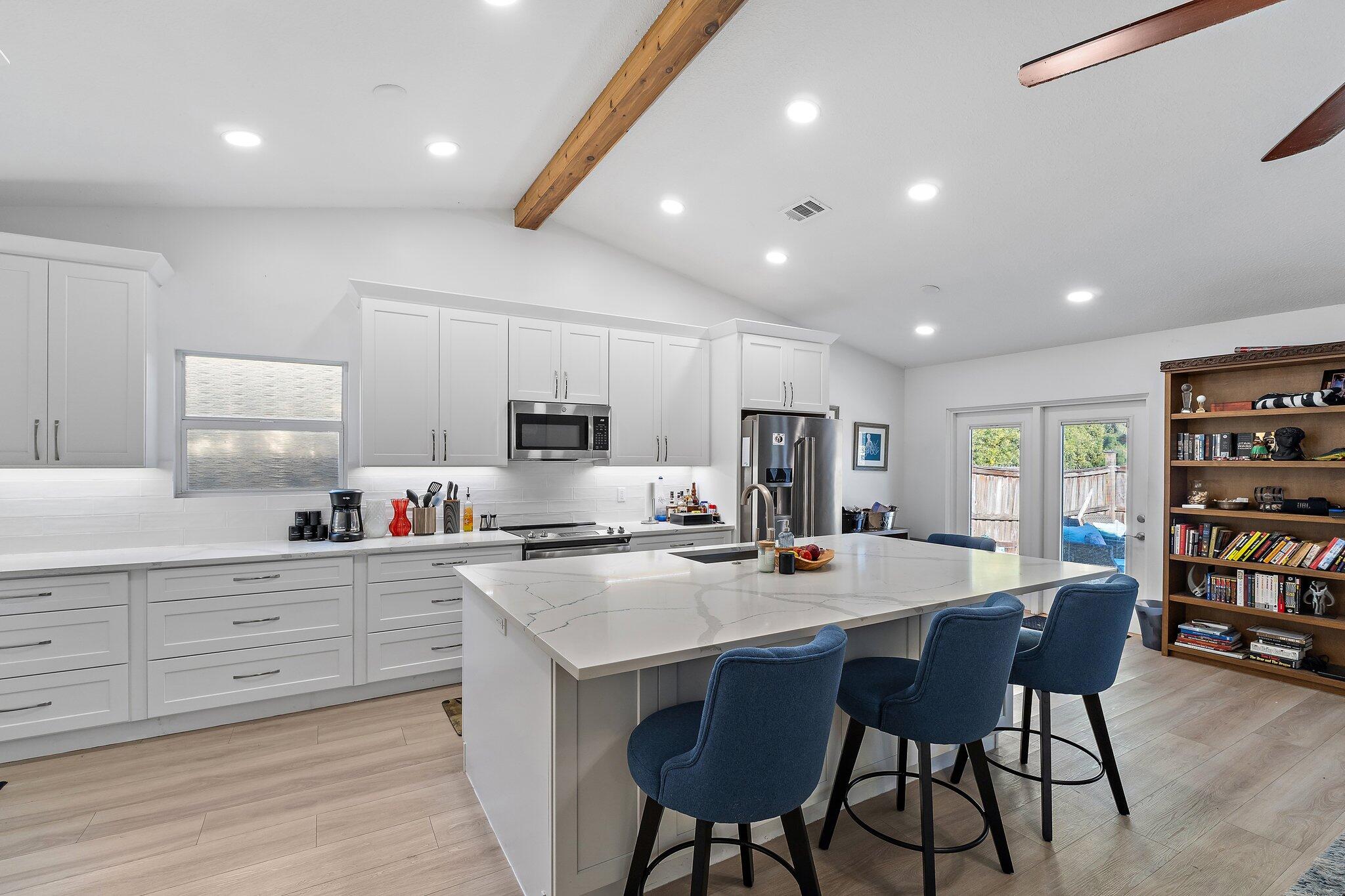 162 Greentree Circle