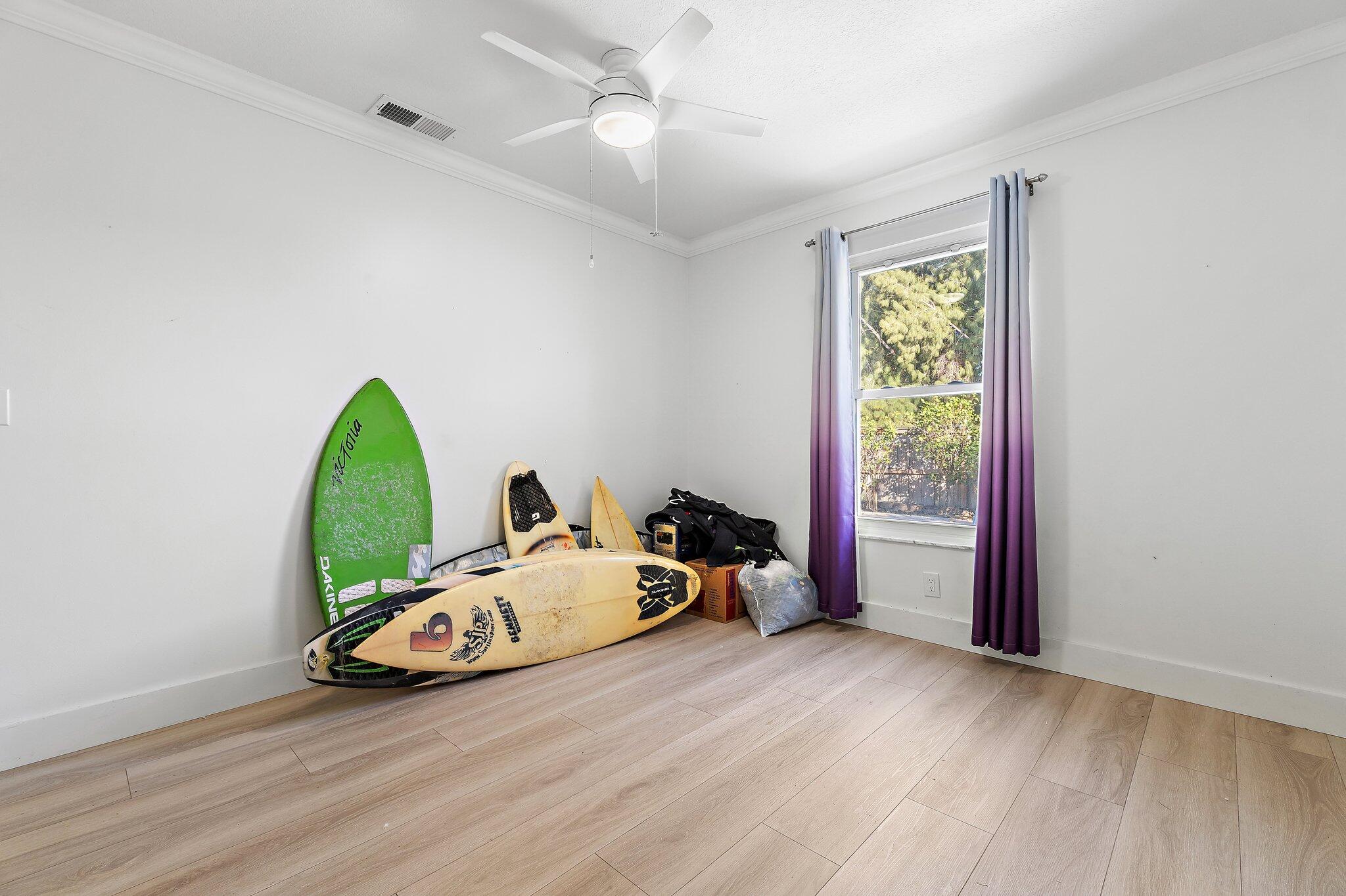 162 Greentree Circle