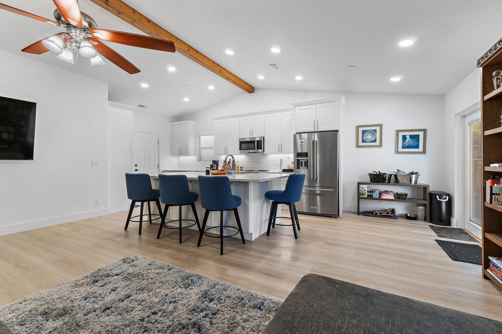 162 Greentree Circle