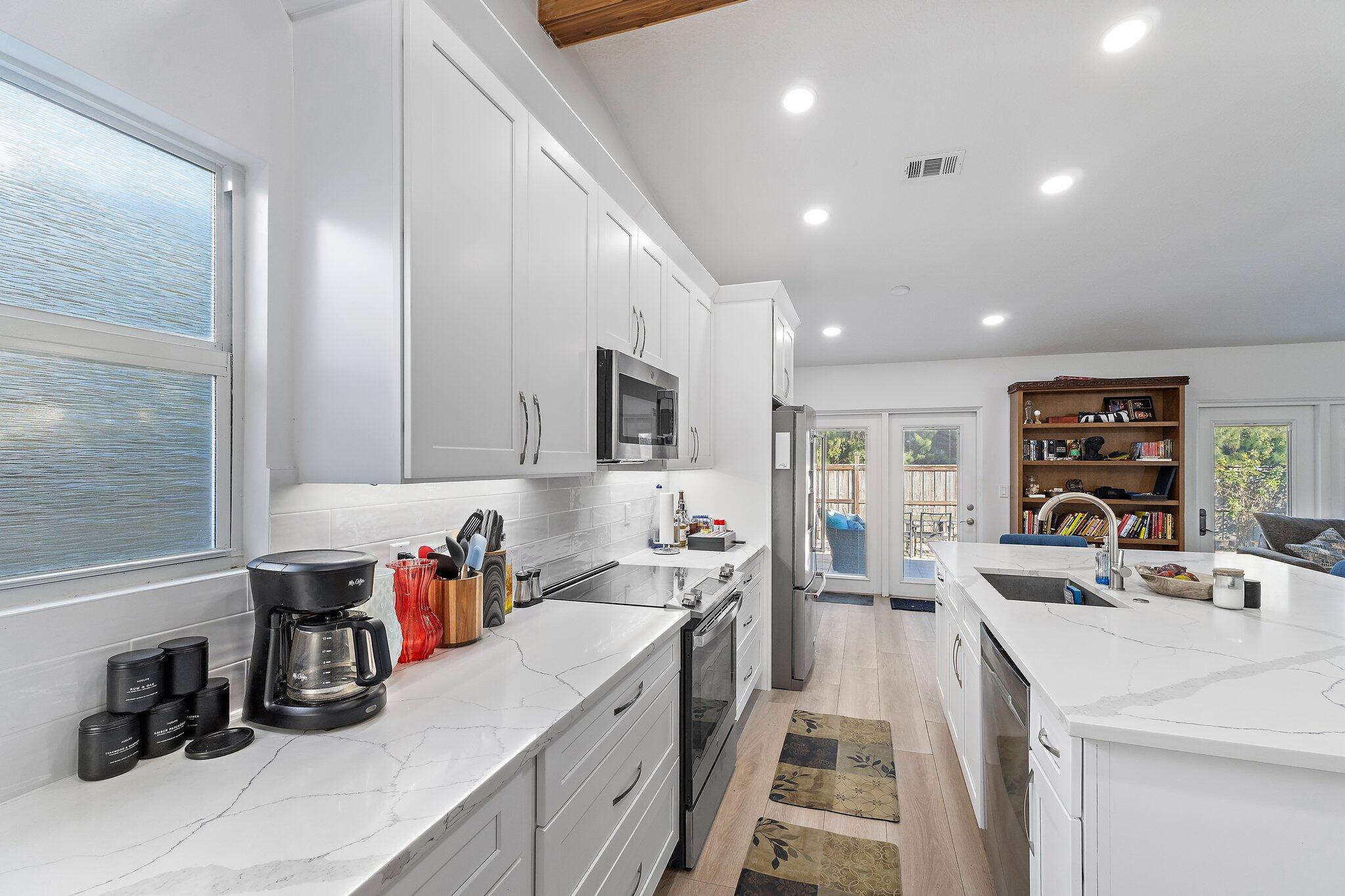 162 Greentree Circle