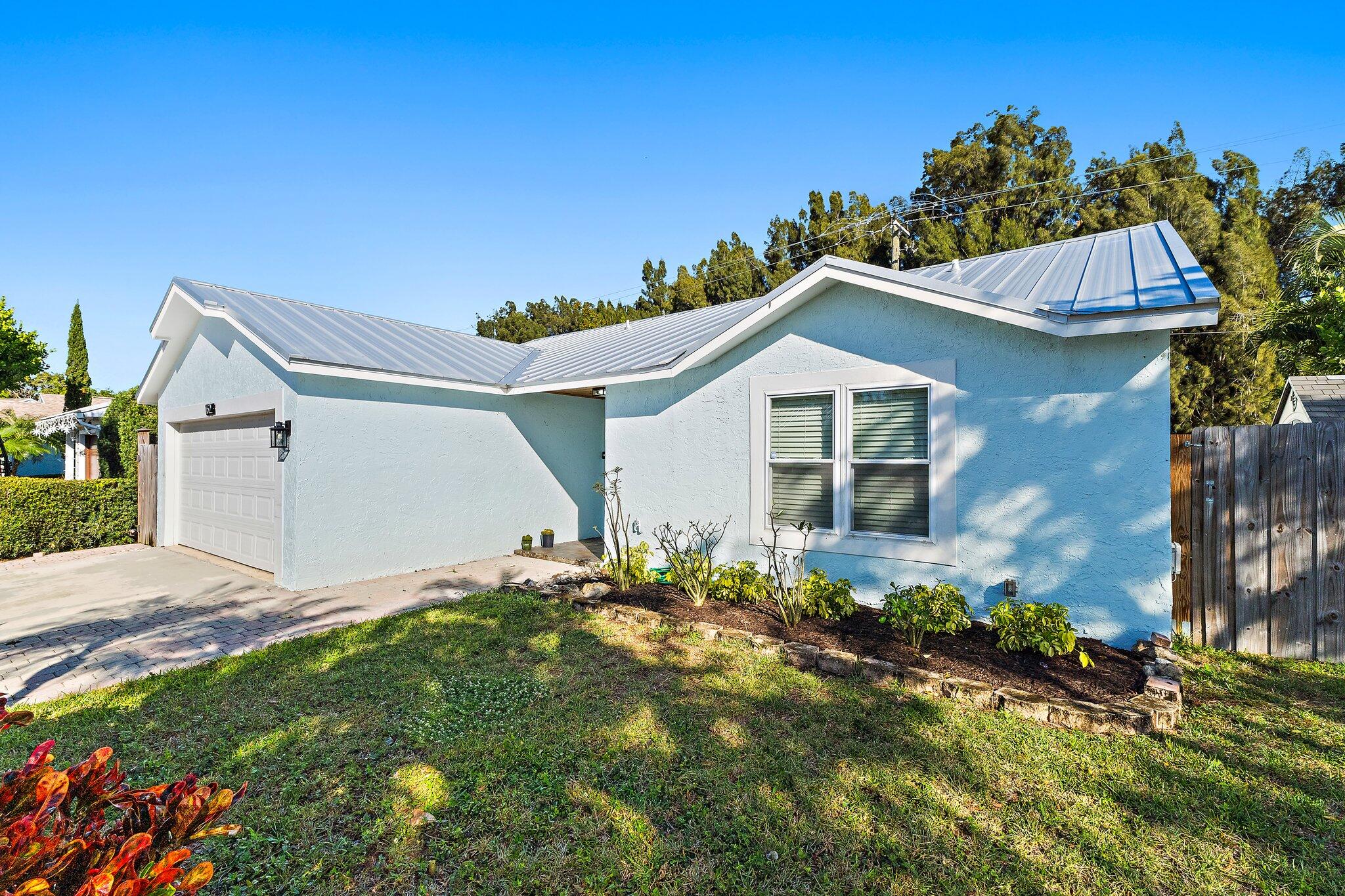 162 Greentree Circle