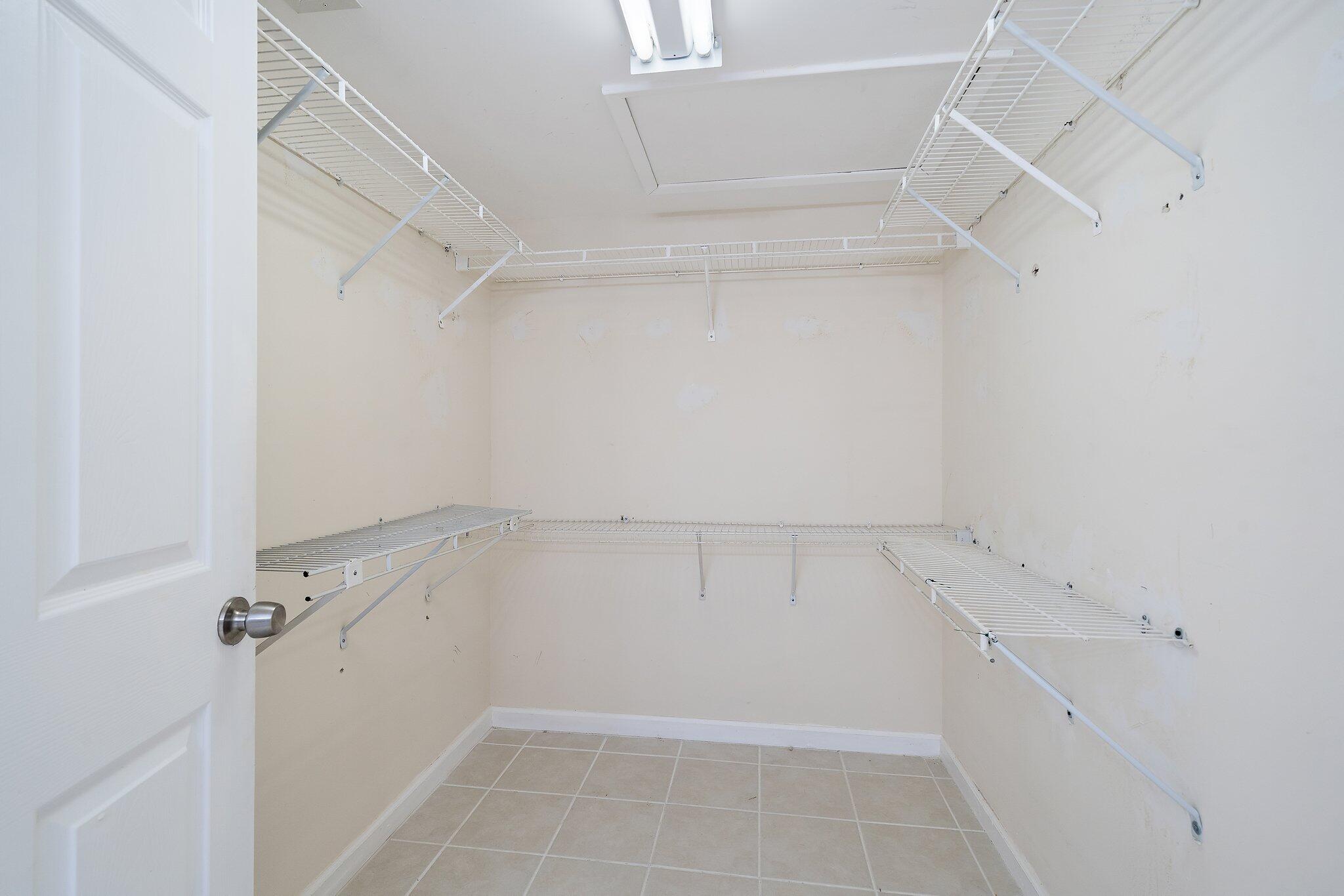 243 Bay Colony Drive N