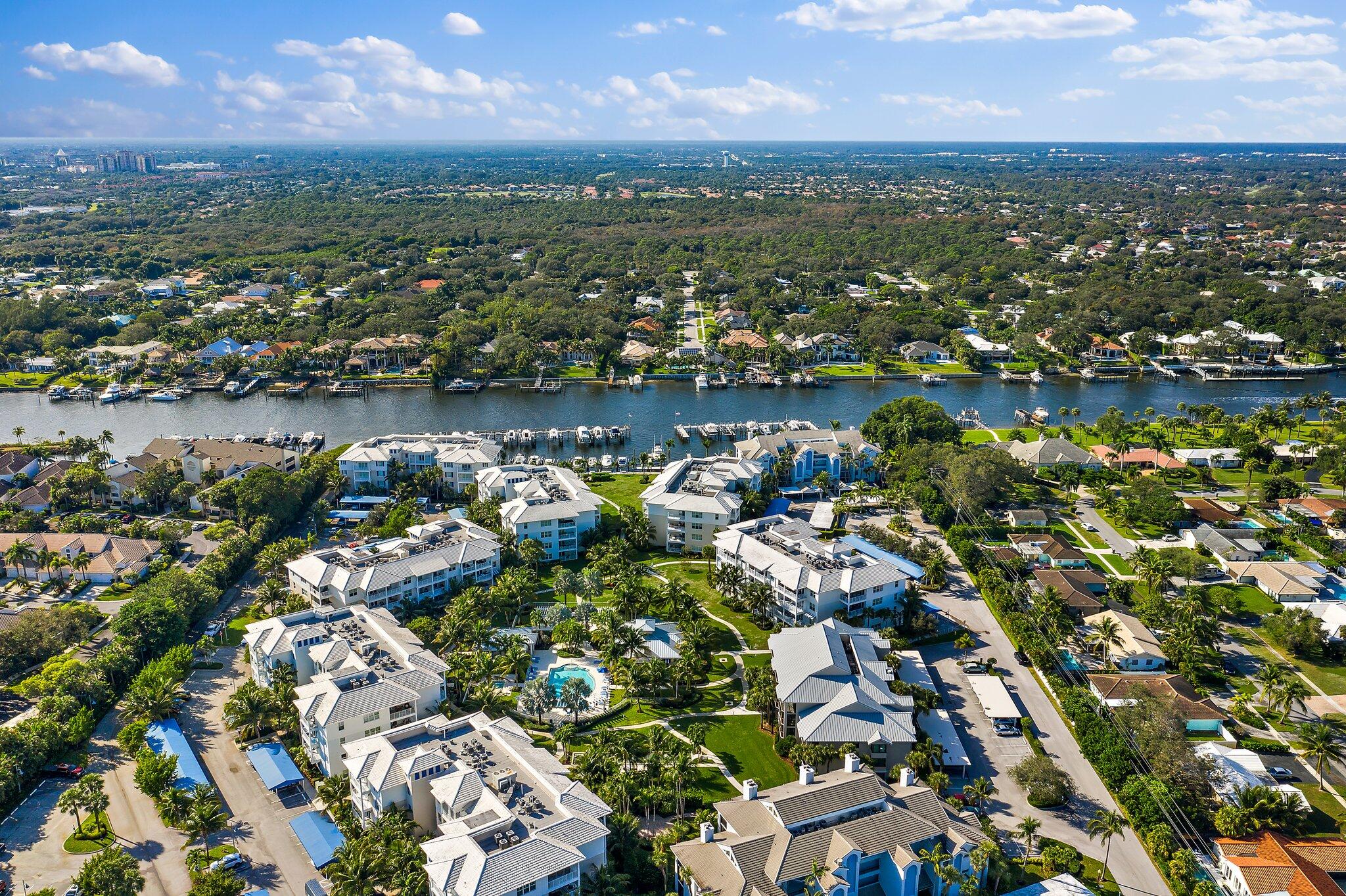 243 Bay Colony Drive N