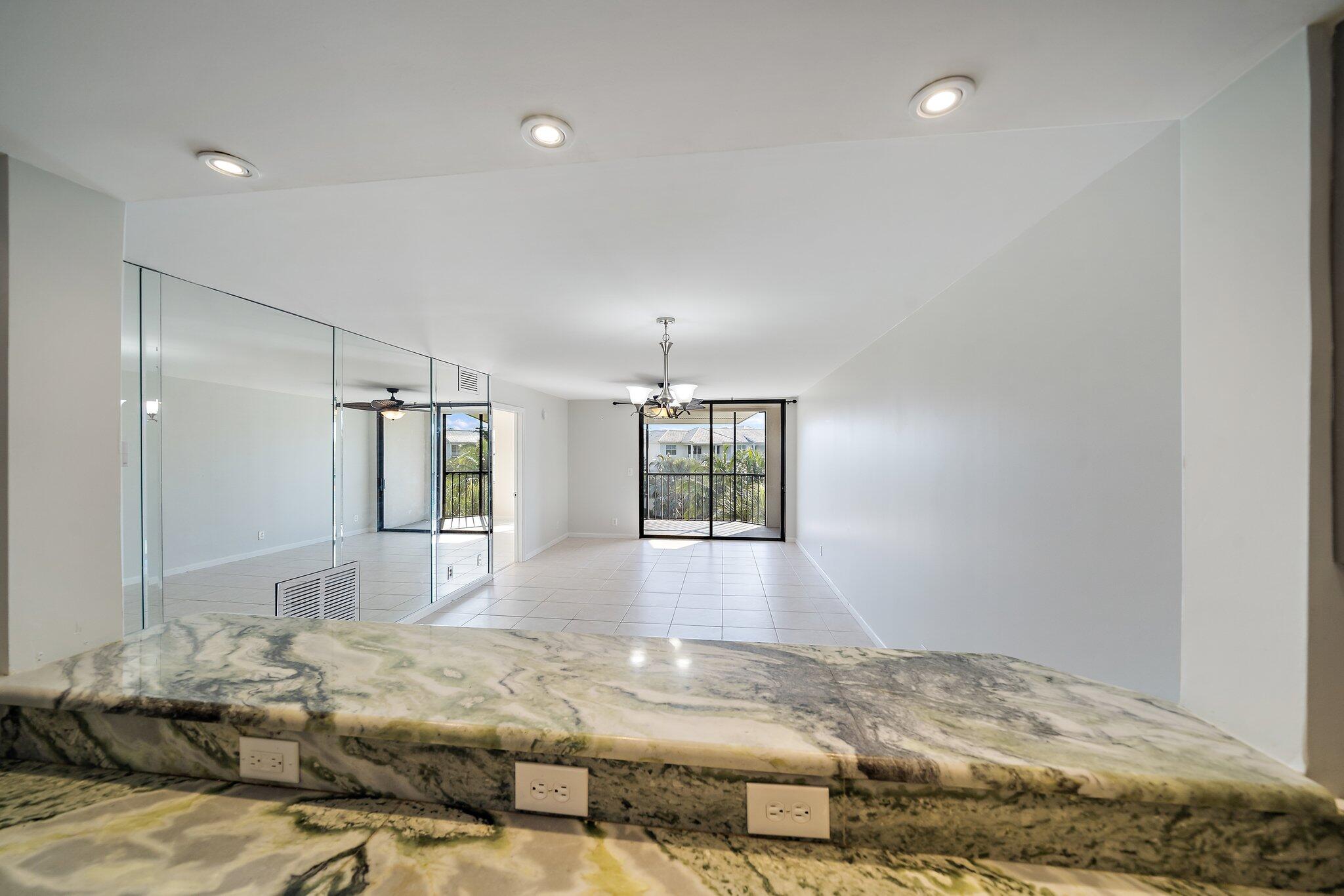 243 Bay Colony Drive N