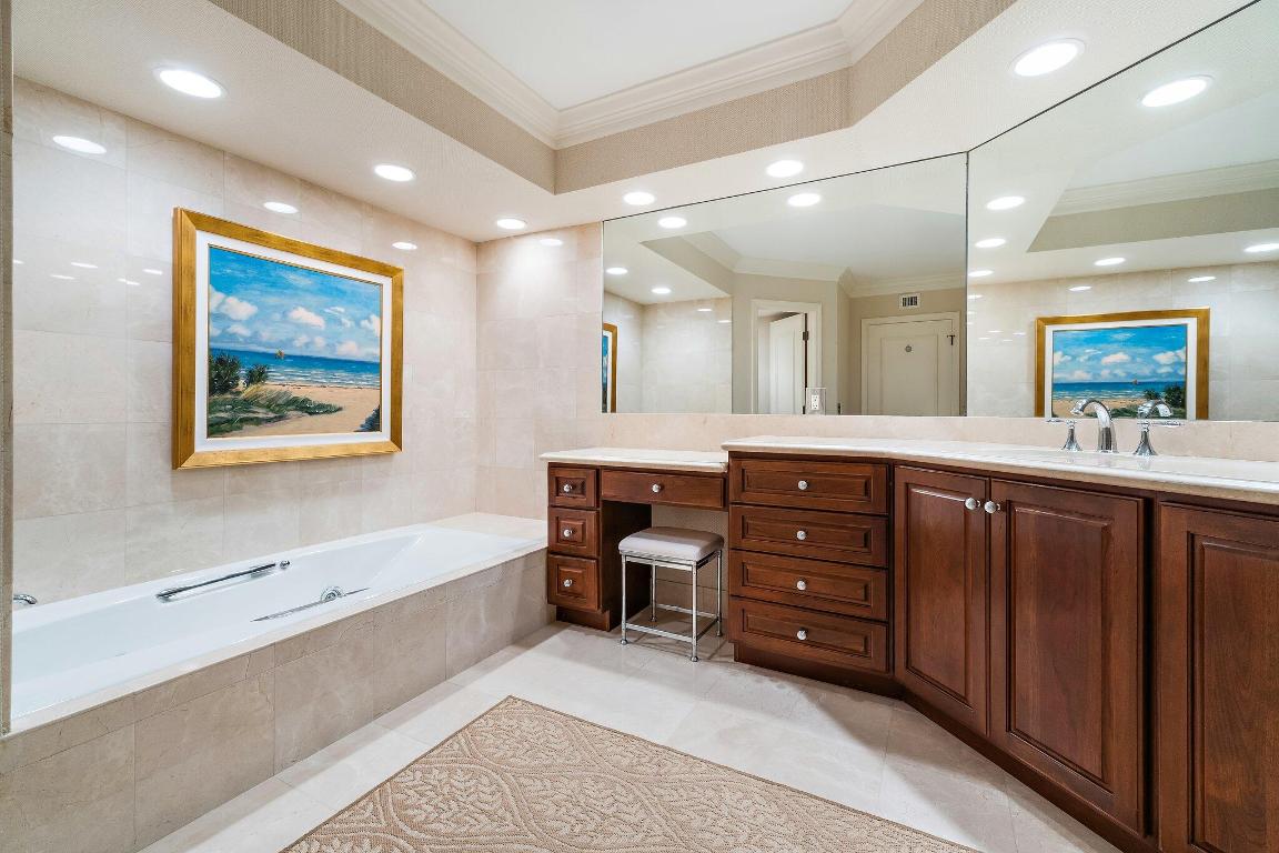 19850 Beach Road 3-D