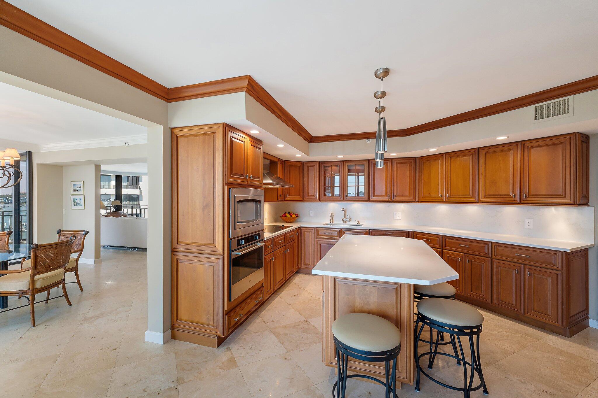 19850 Beach Road 3-D