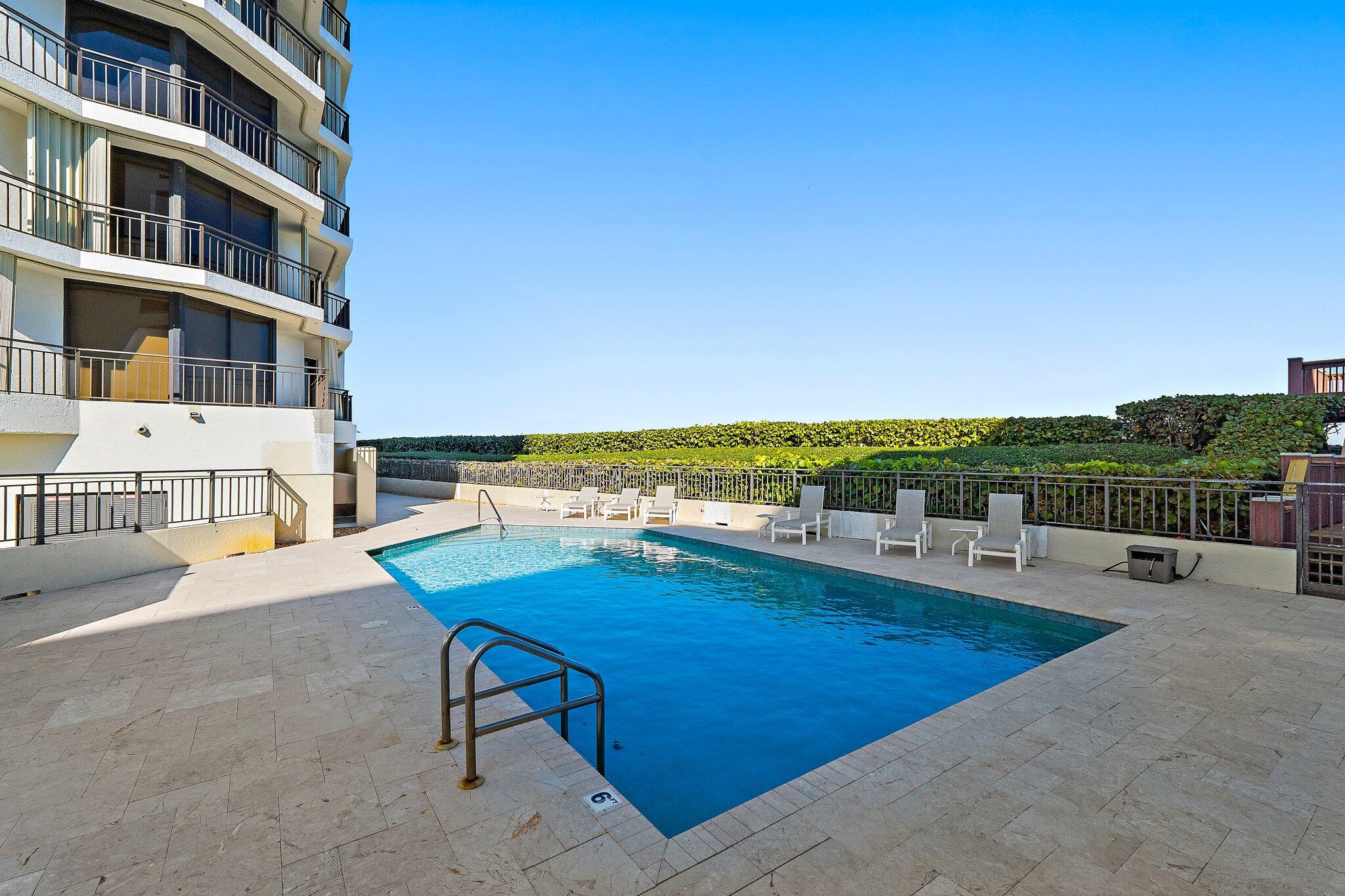 19850 Beach Road 3-D