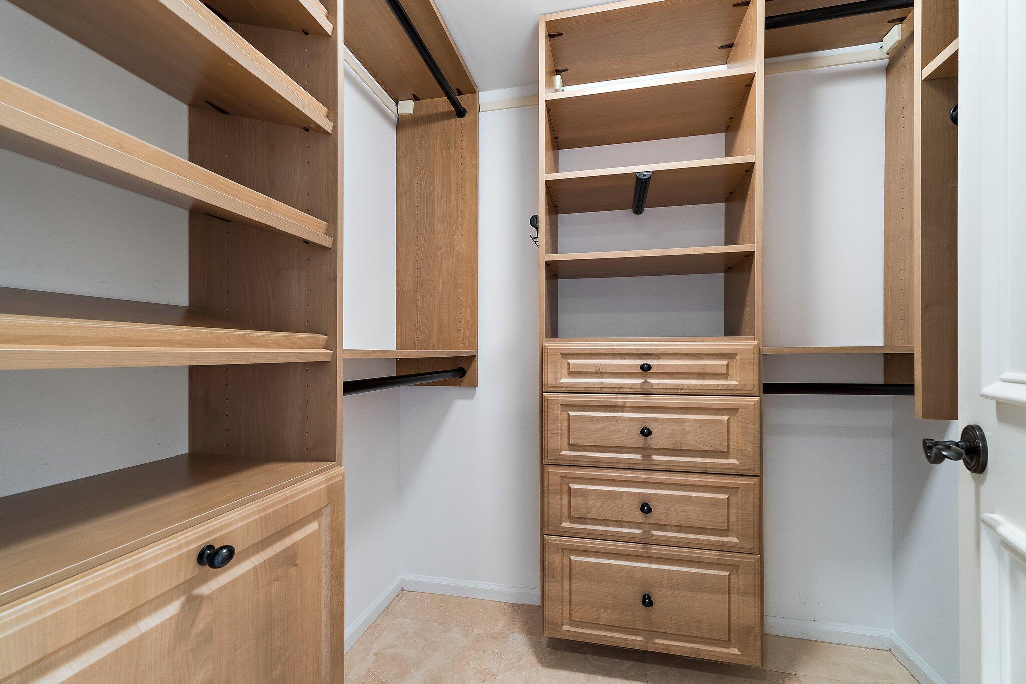 19850 Beach Road 3-D