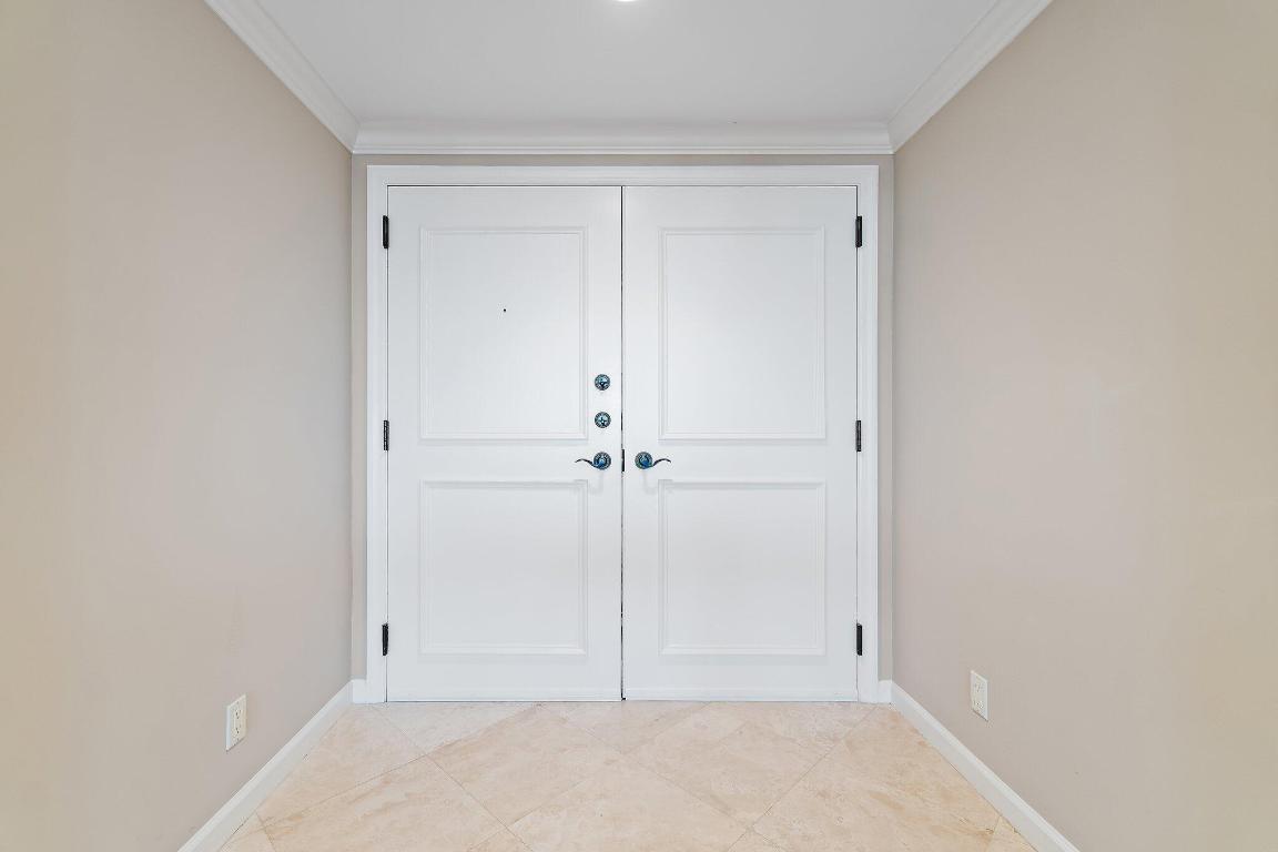 19850 Beach Road 3-D