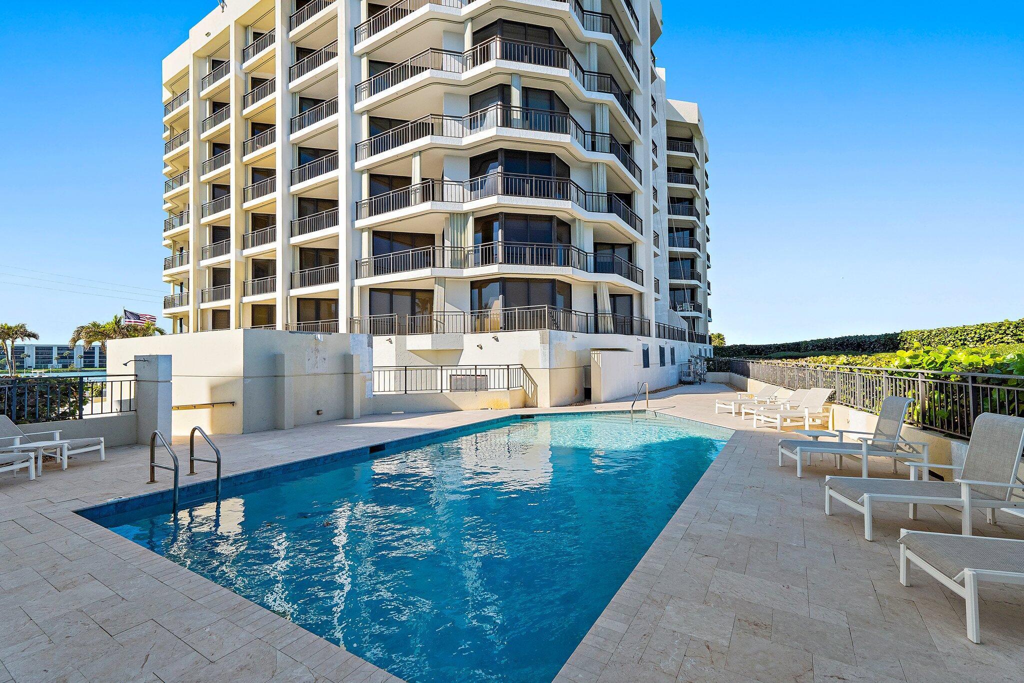 19850 Beach Road 3-D