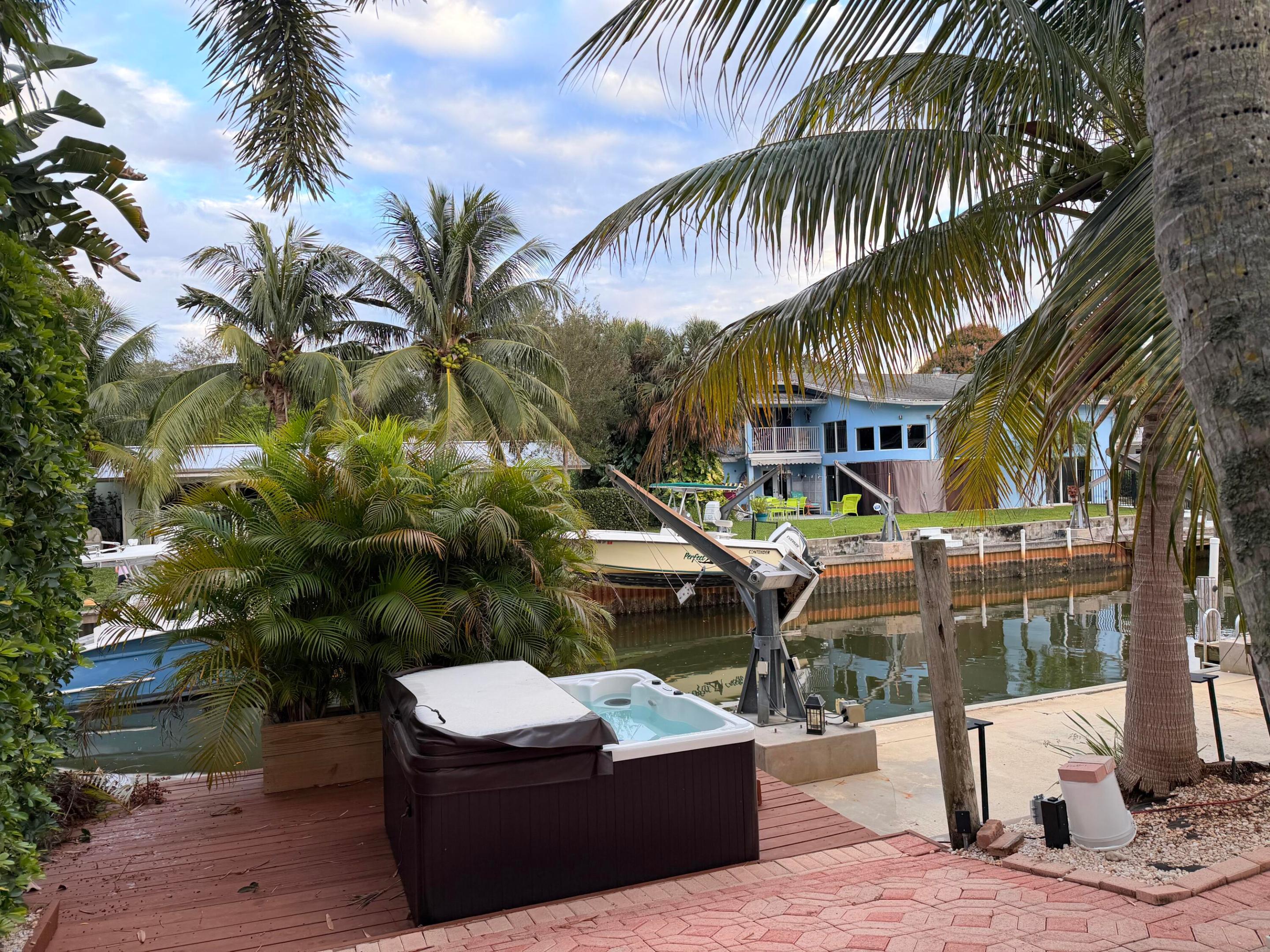 18150 Perigon Way, Jupiter