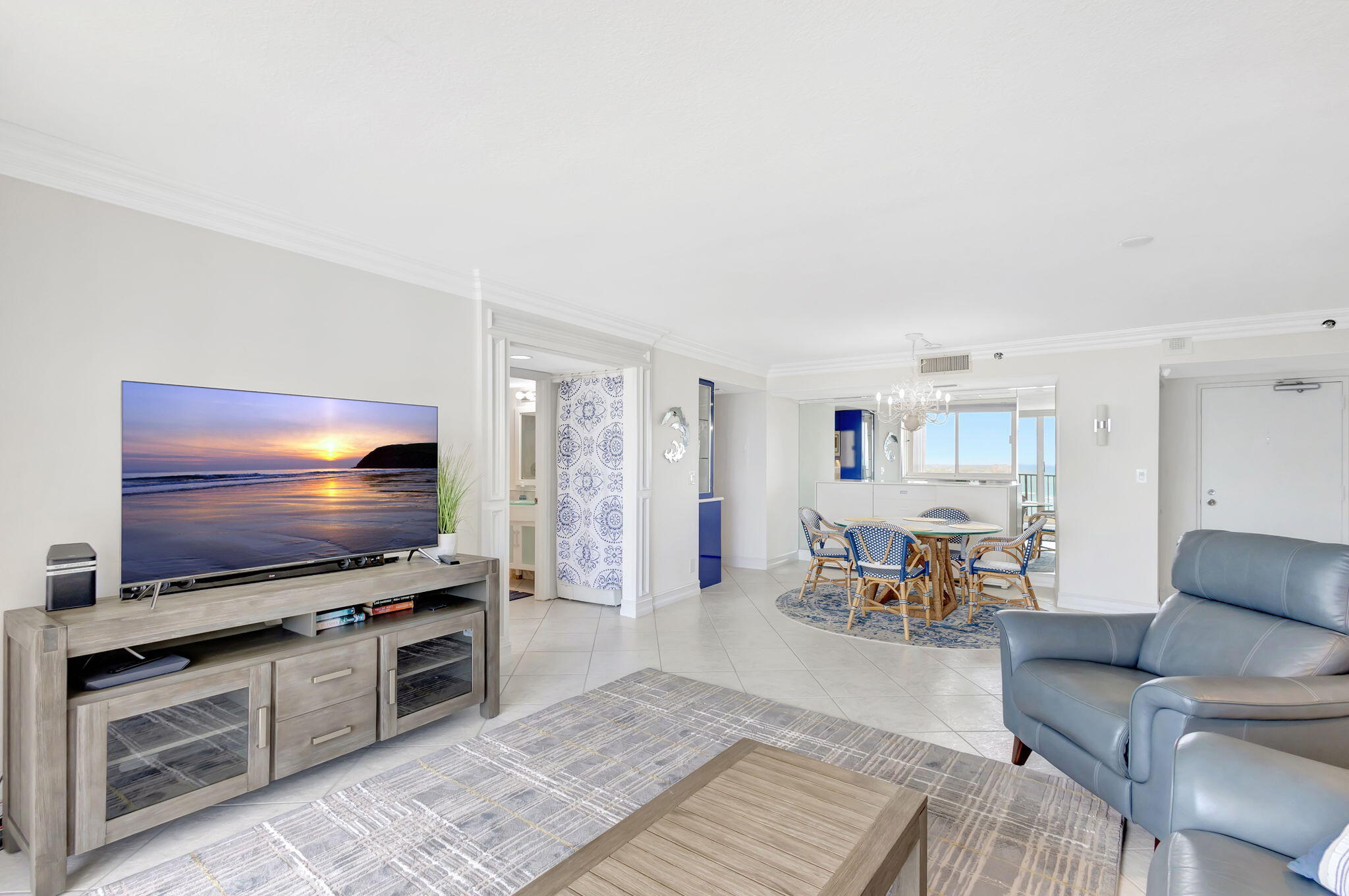 300 Ocean Trail Way 907