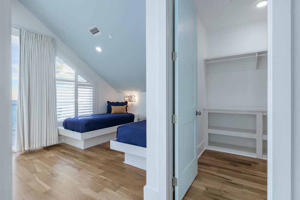 20405 Front Beach Road