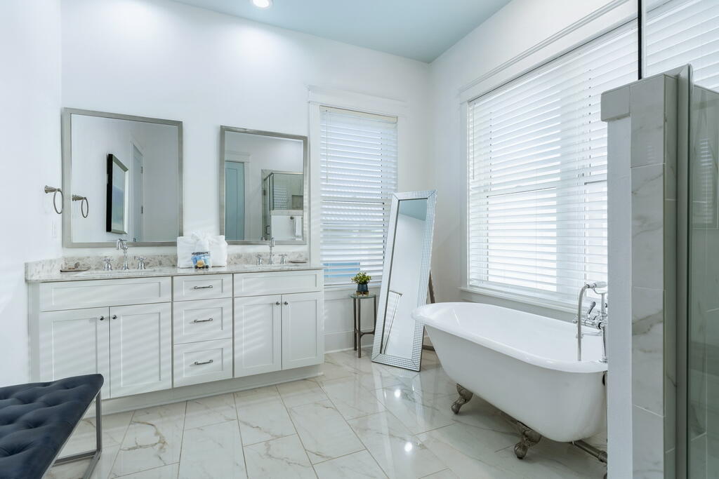 20405 Front Beach Road