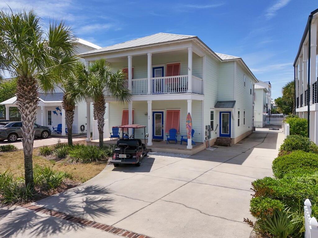 64 DOLPHIN Street