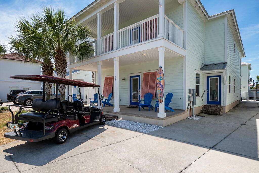 64 DOLPHIN Street