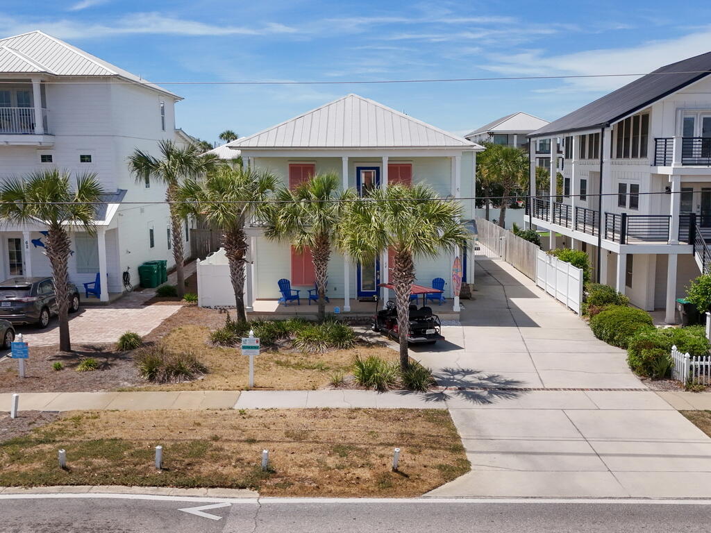 64 DOLPHIN Street