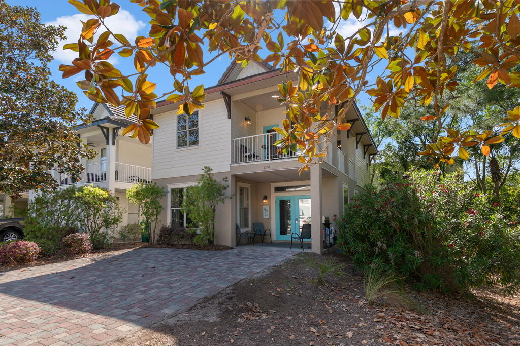 226 Tahitian Way