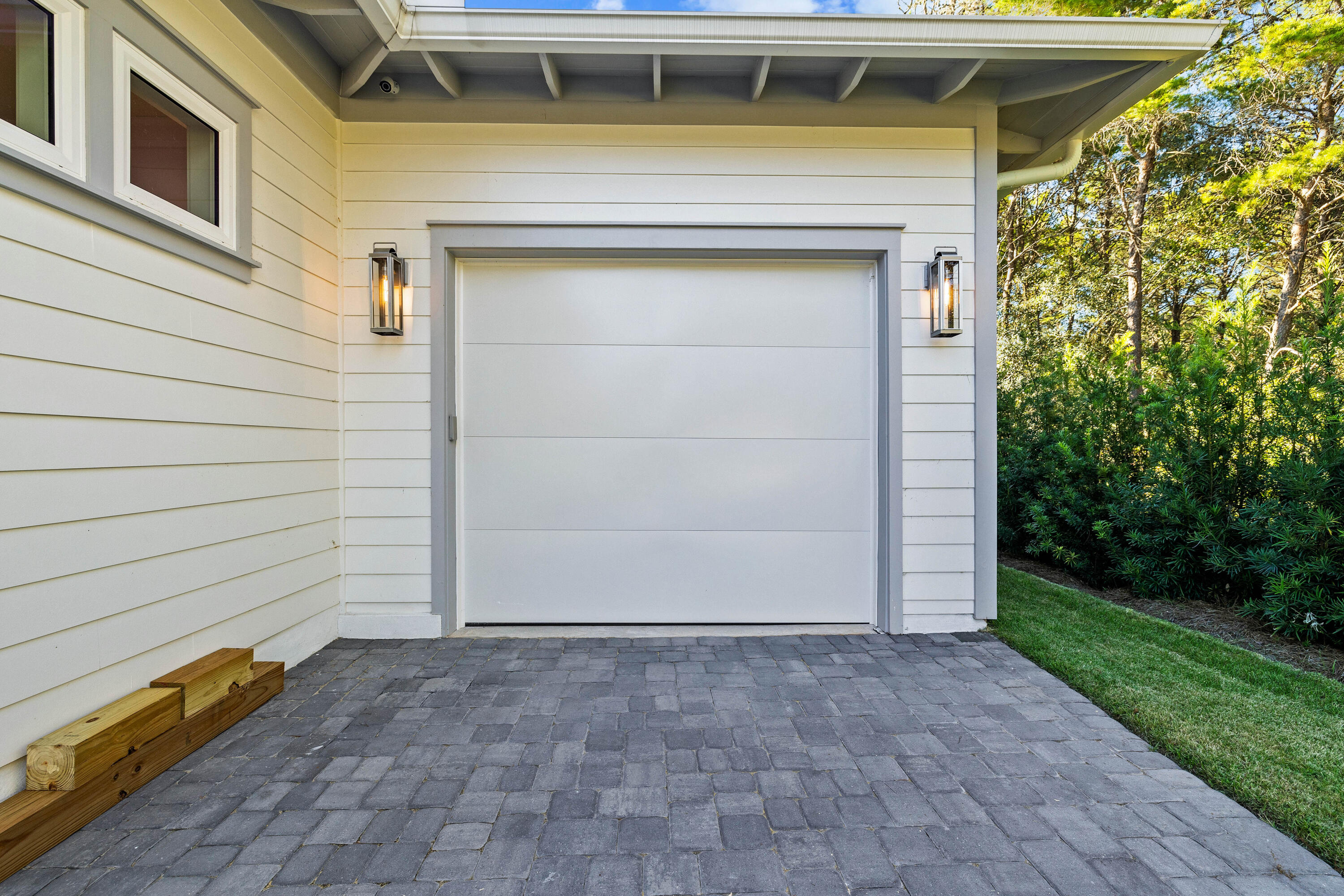 155 Clareon Drive