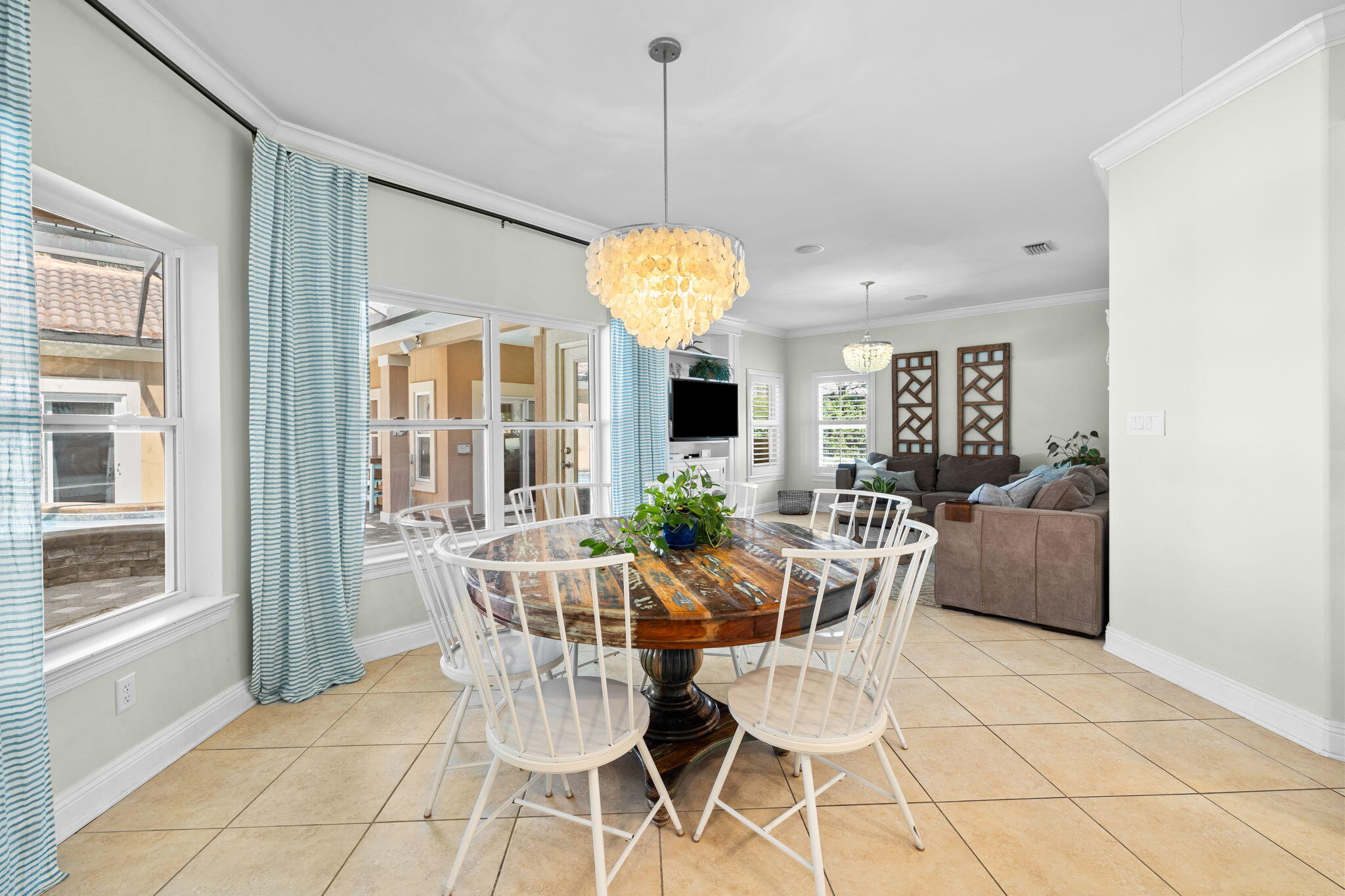 4703 Seastar Vista
