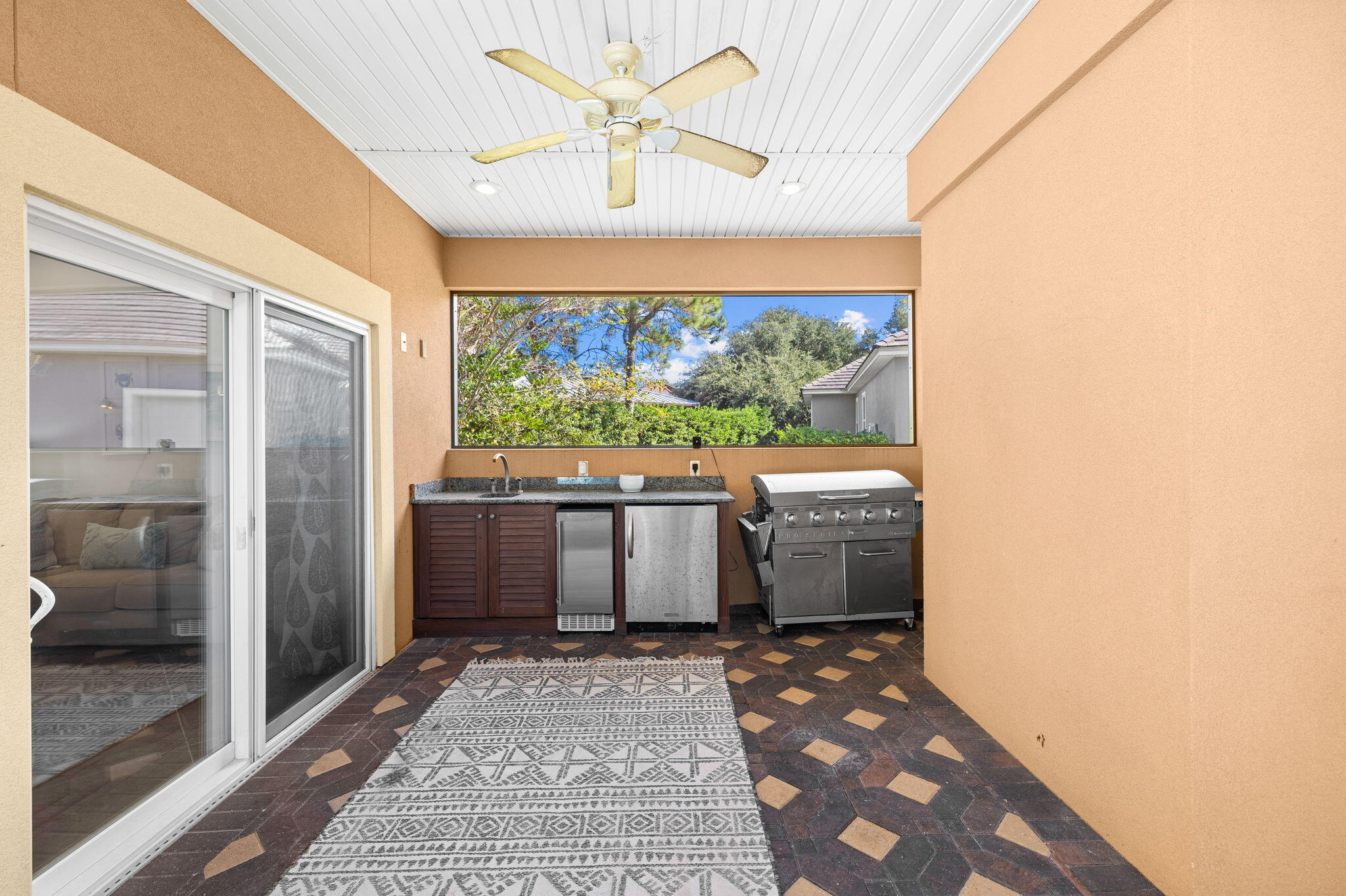 4703 Seastar Vista