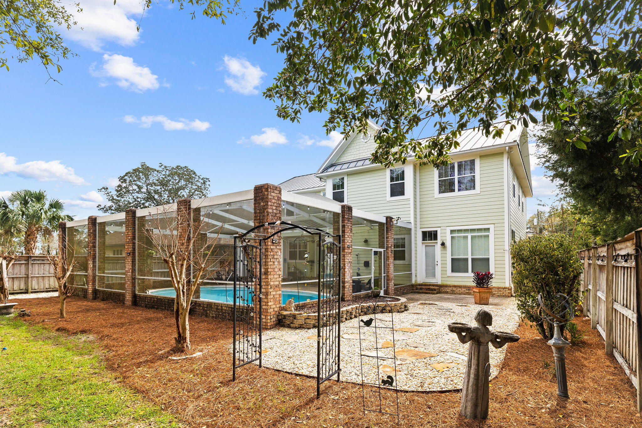 34 Southview Avenue