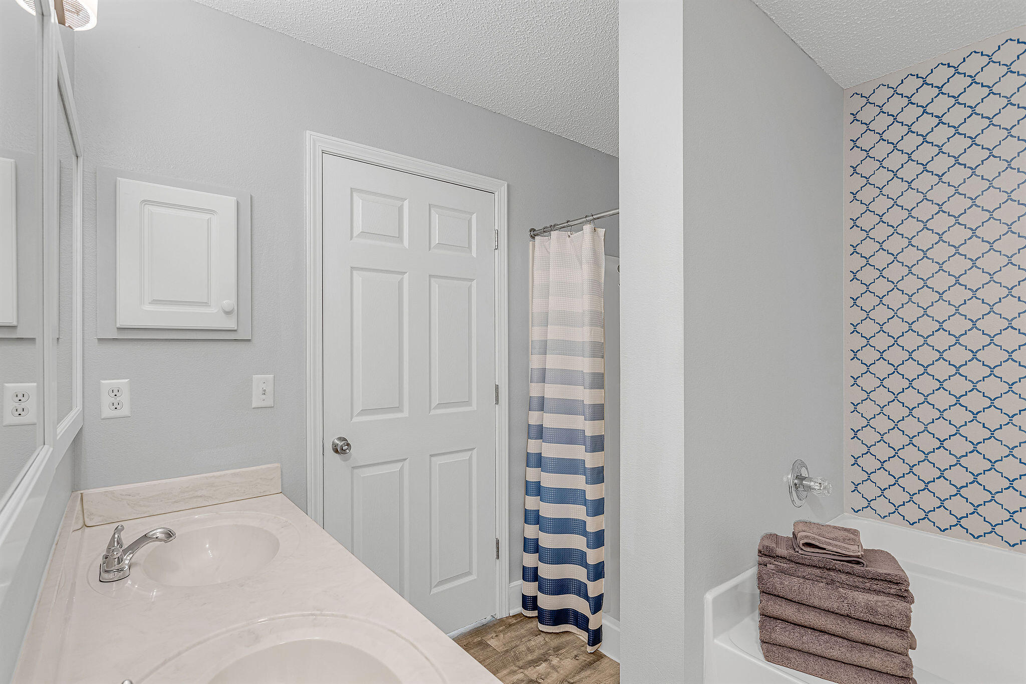 70 Leeward Drive