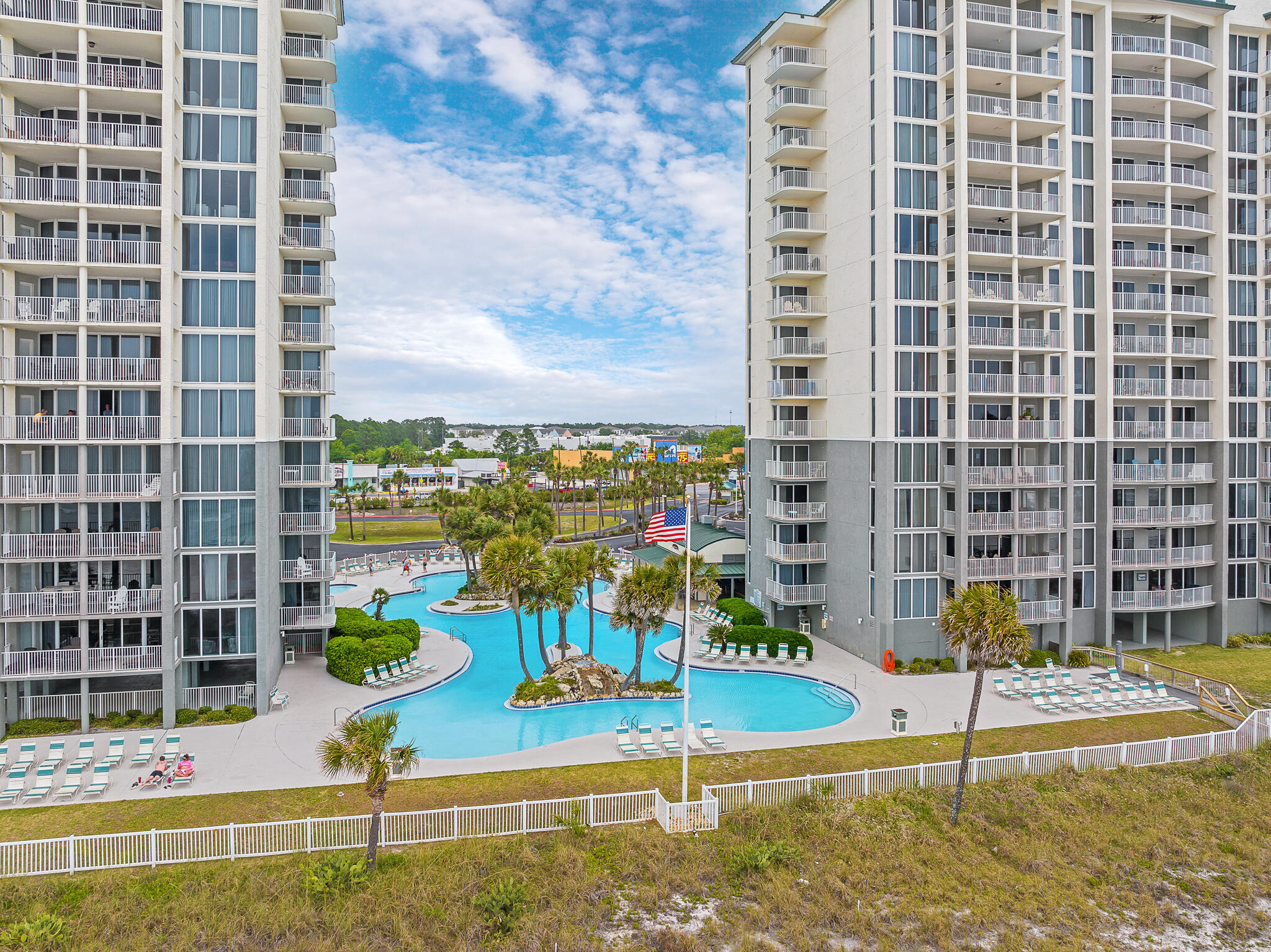 10509 Front Beach Road, I-806