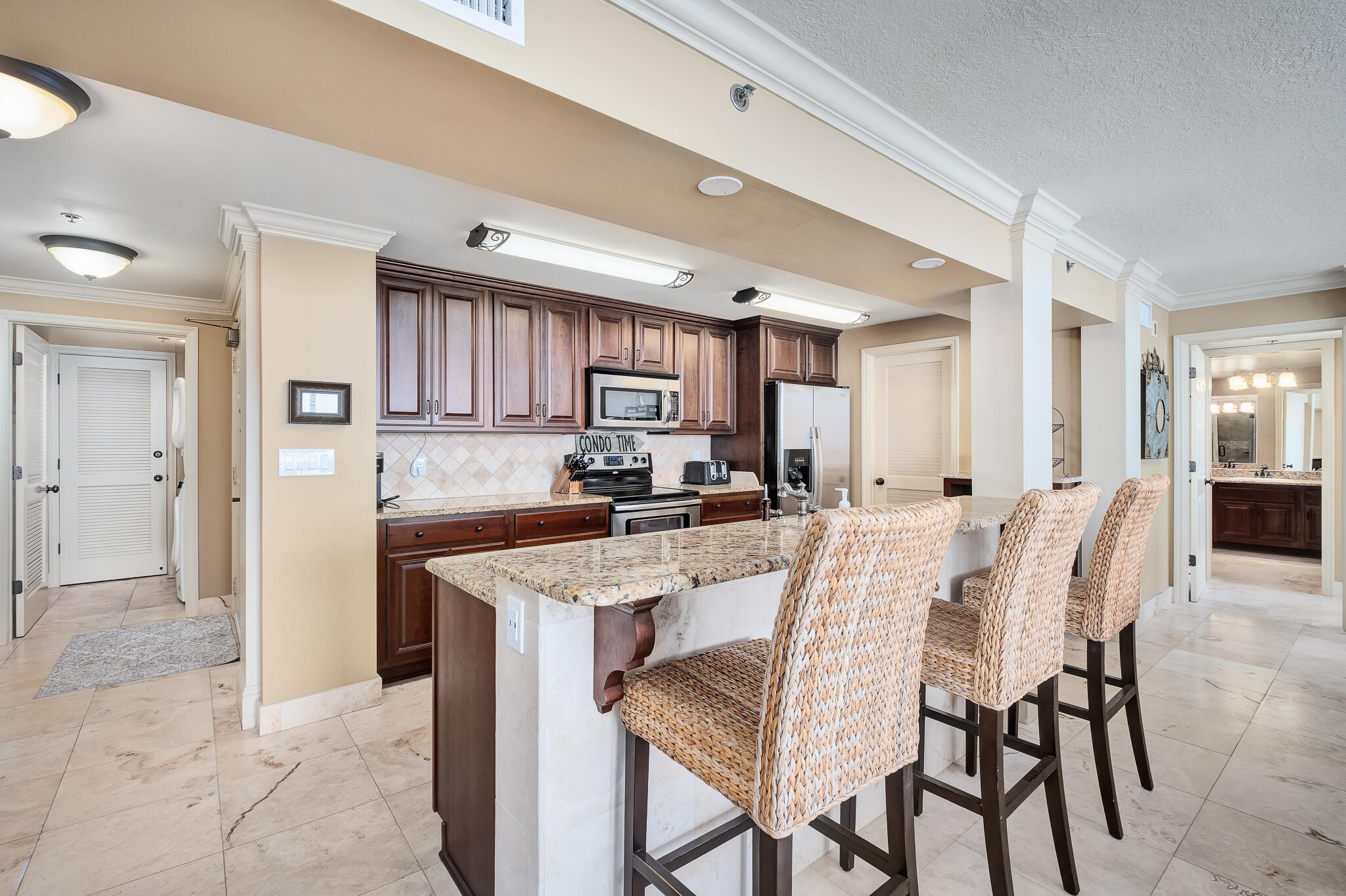10509 Front Beach Road, I-806
