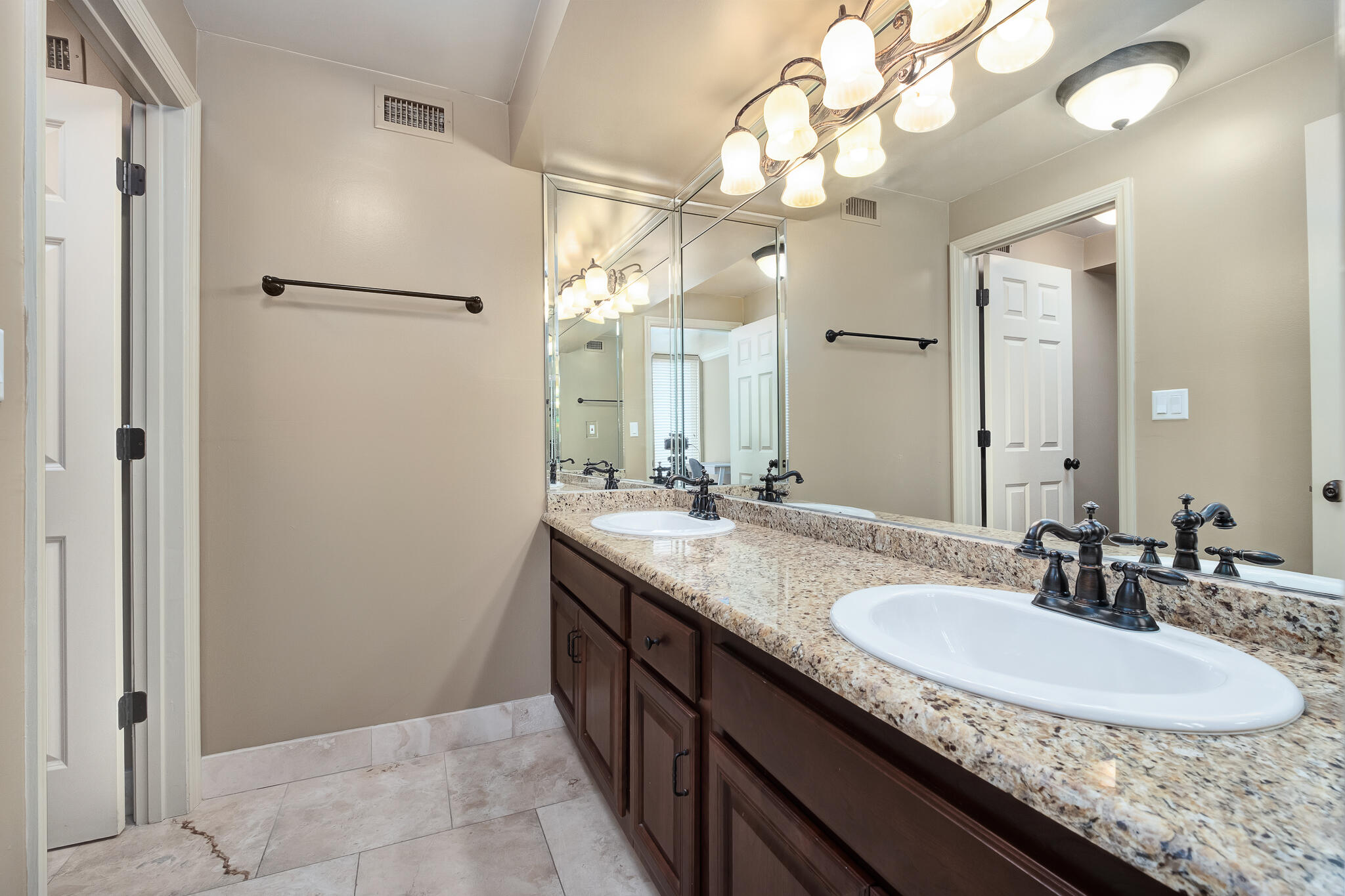 10509 Front Beach Road, I-806