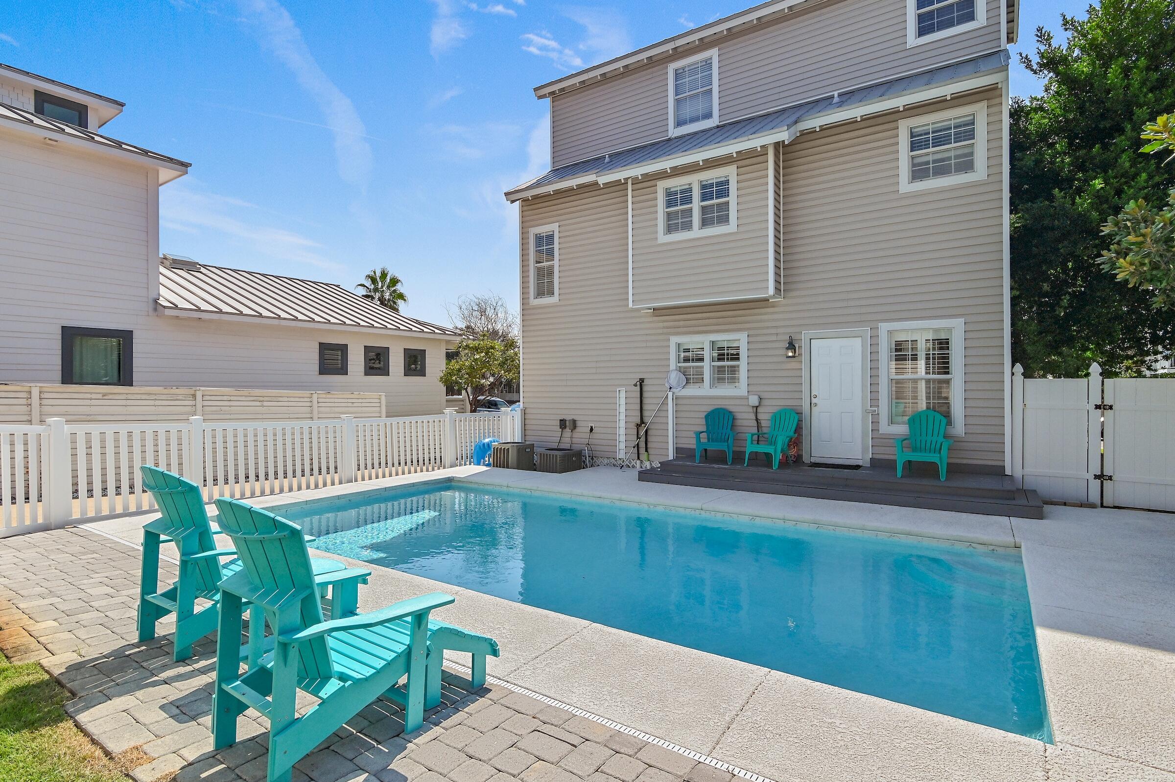 77 Stingray Street