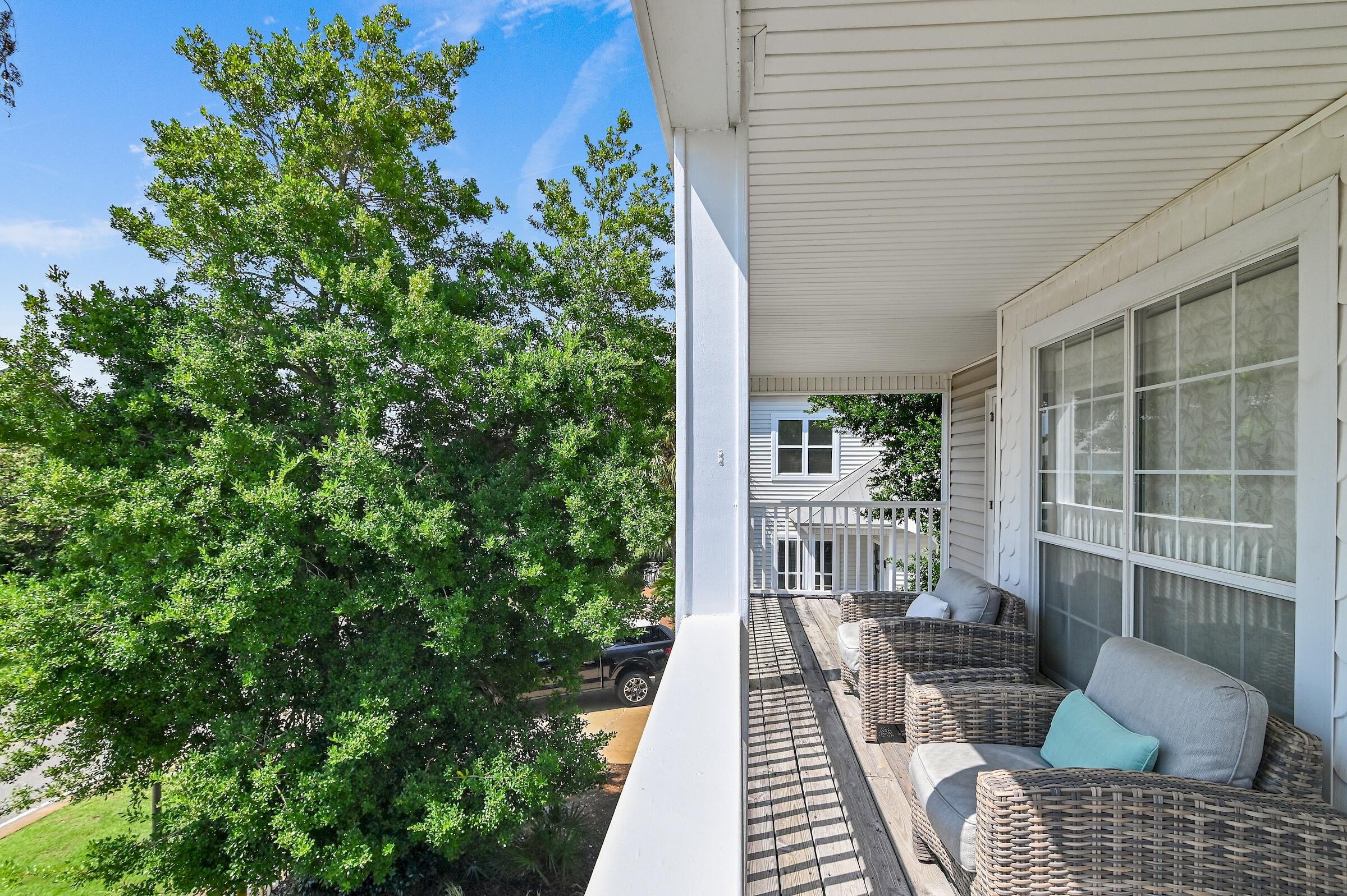 77 Stingray Street