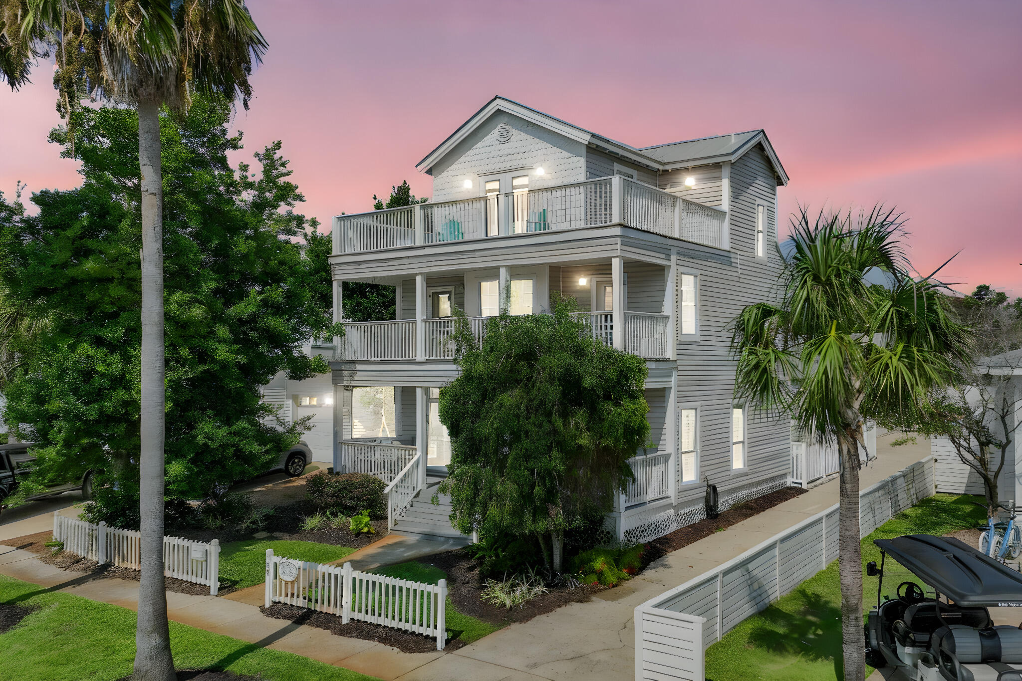 77 Stingray Street