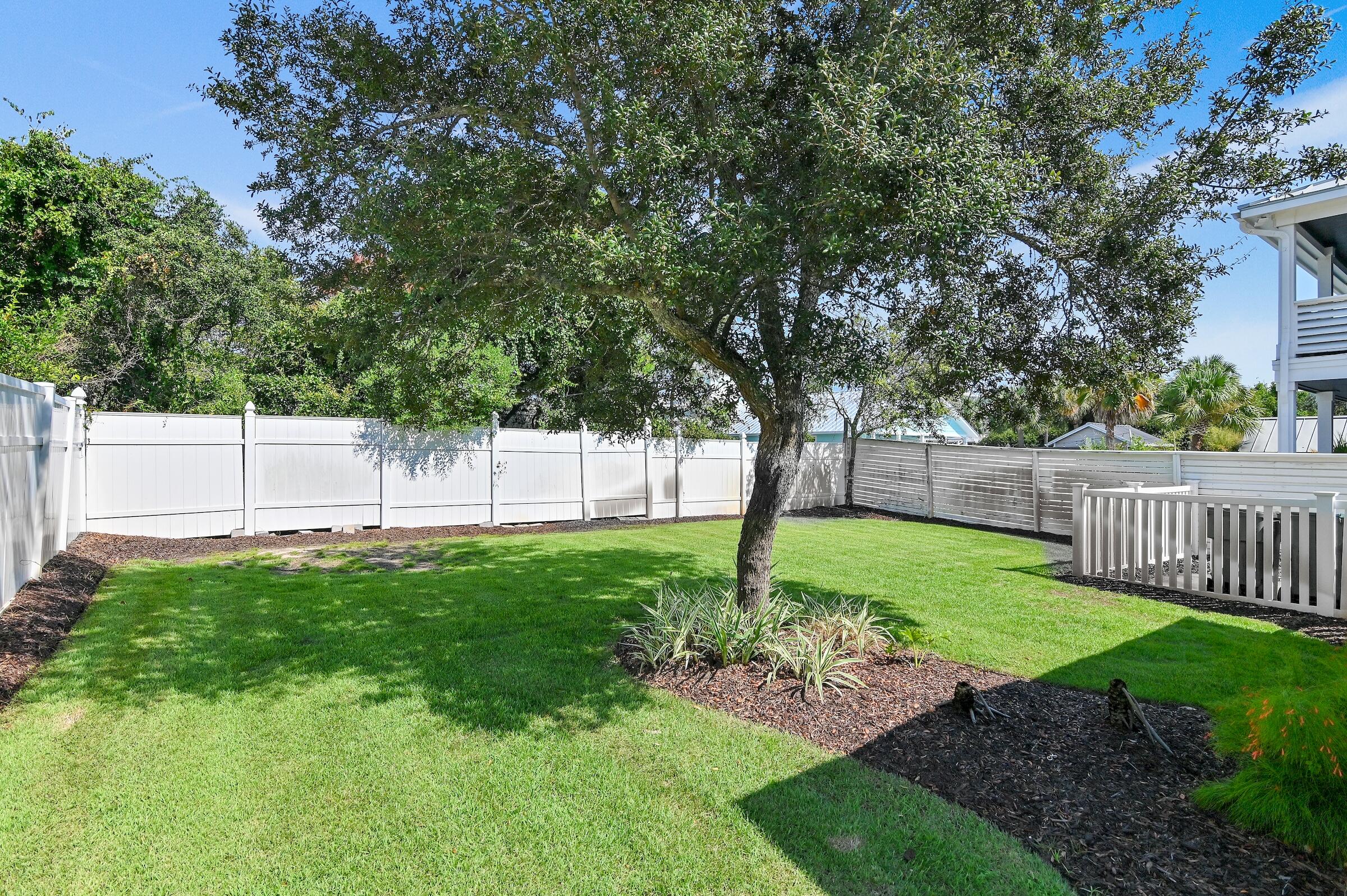 77 Stingray Street