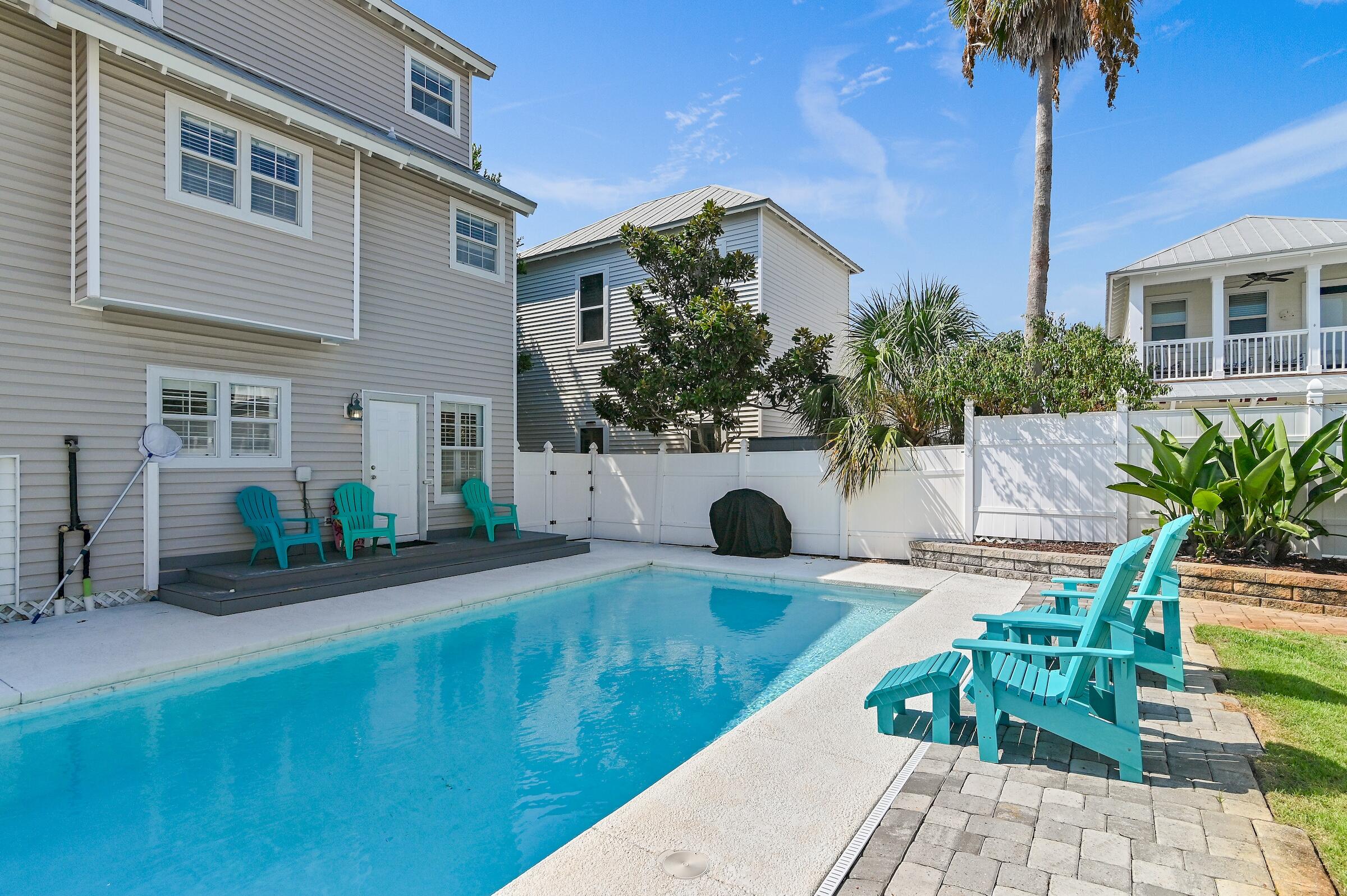 77 Stingray Street
