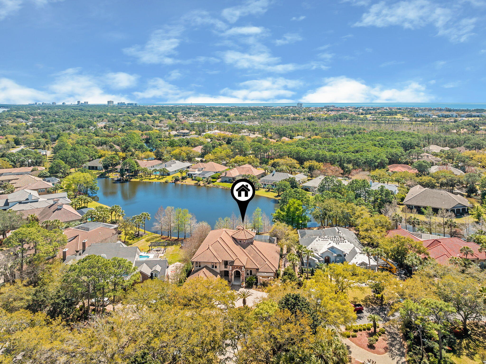 437 Admiral Court