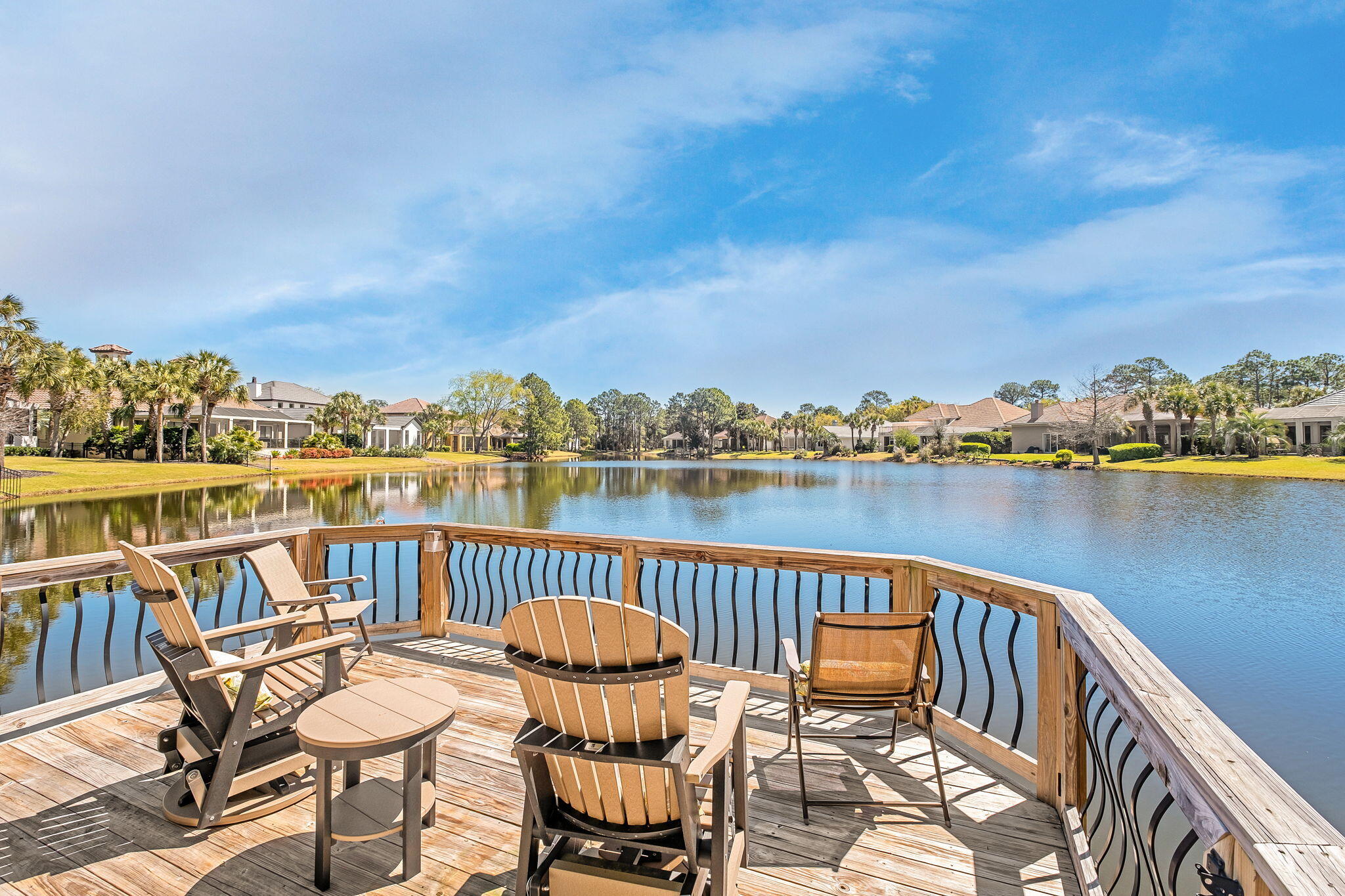 437 Admiral Court