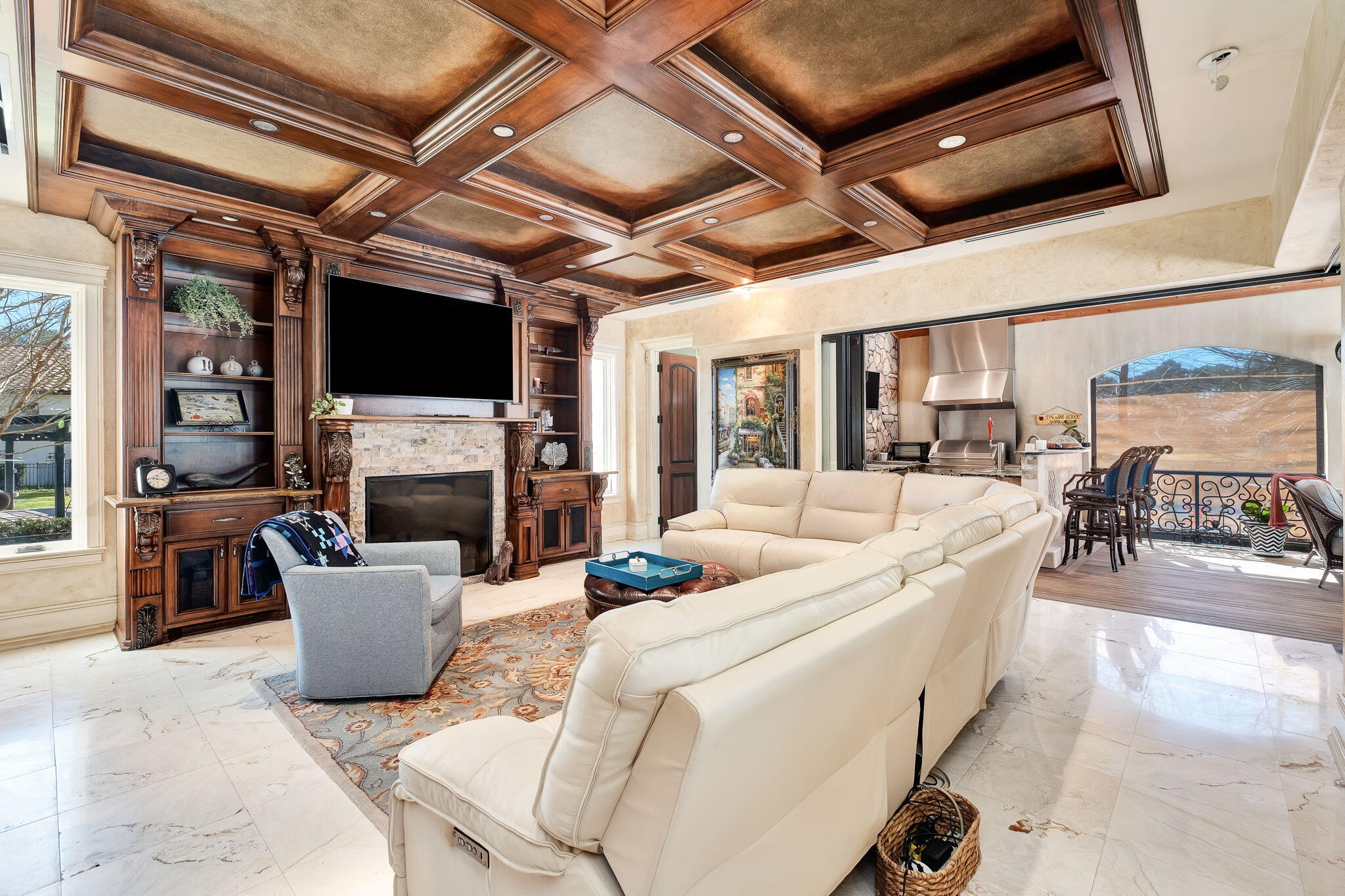 437 Admiral Court