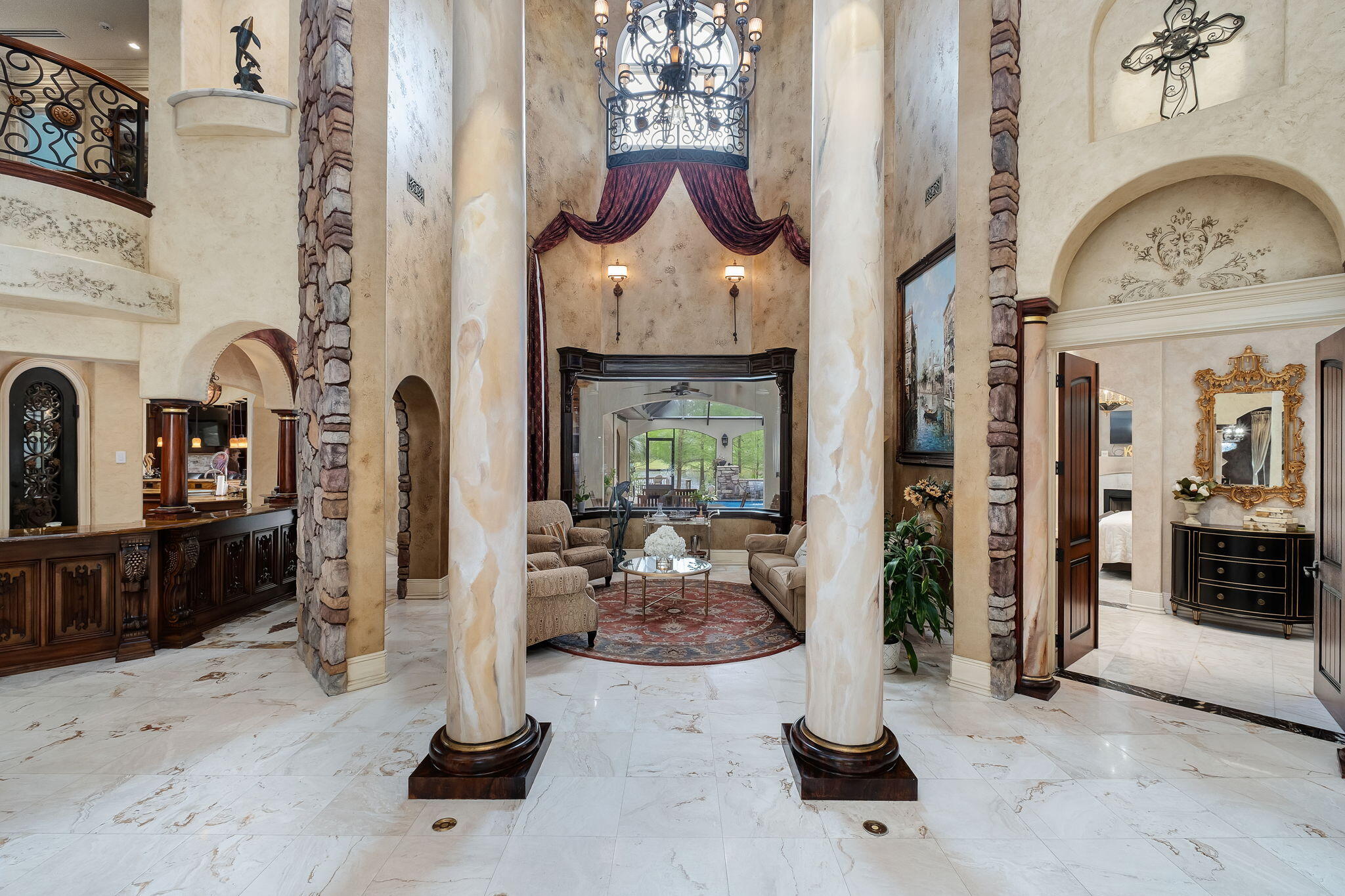 437 Admiral Court