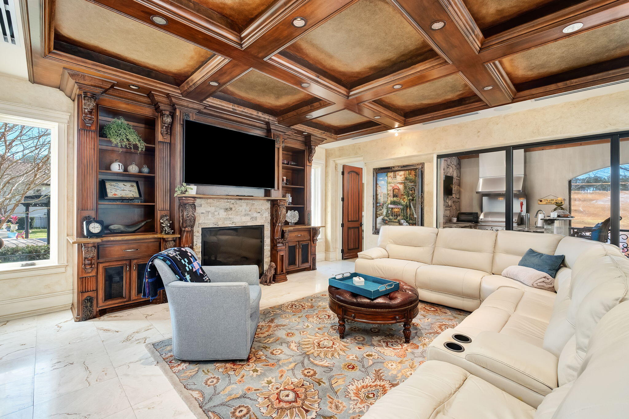 437 Admiral Court