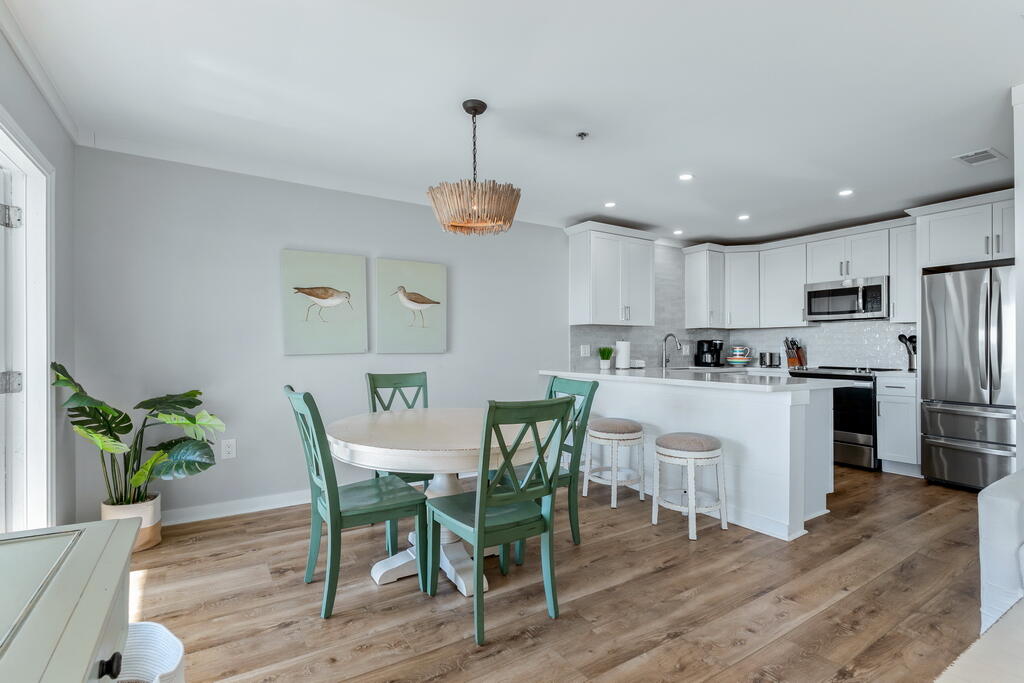 144 Spires Lane UNIT 414