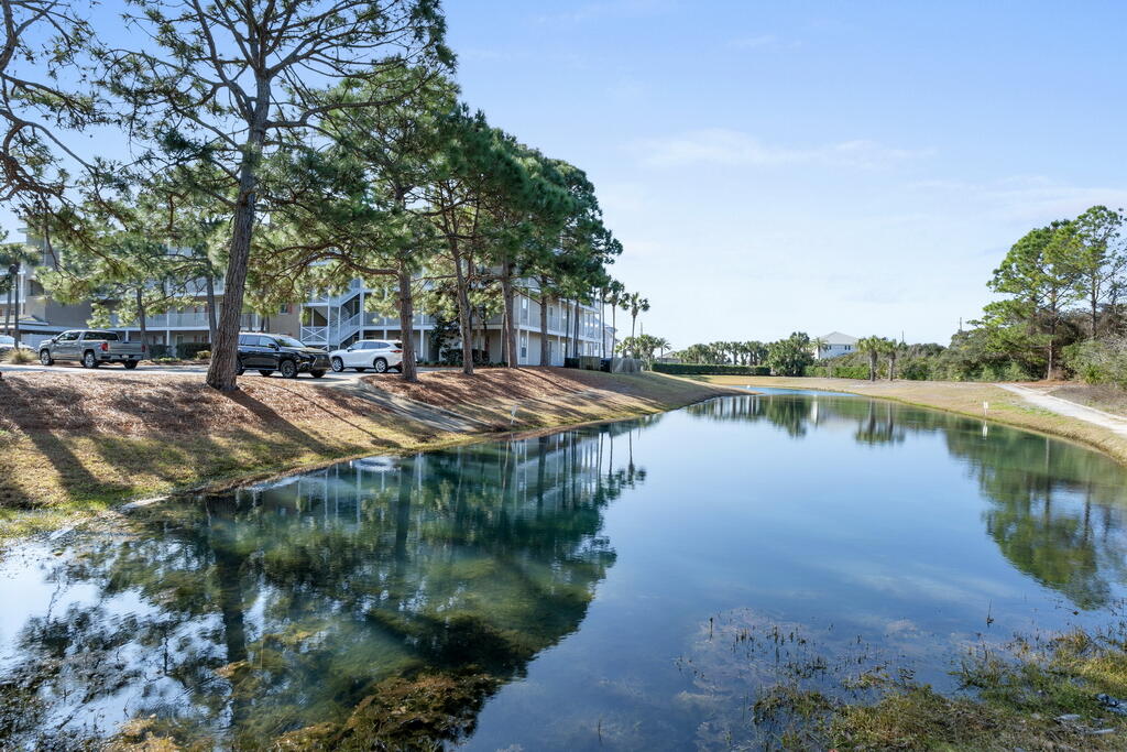 144 Spires Lane UNIT 414