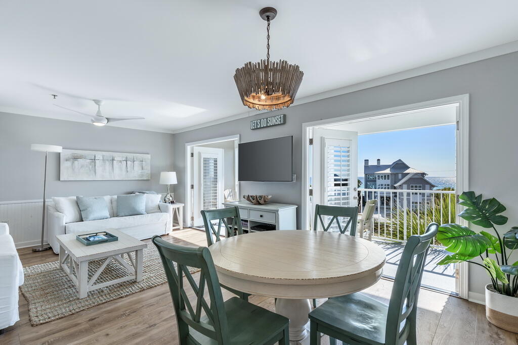 144 Spires Lane UNIT 414